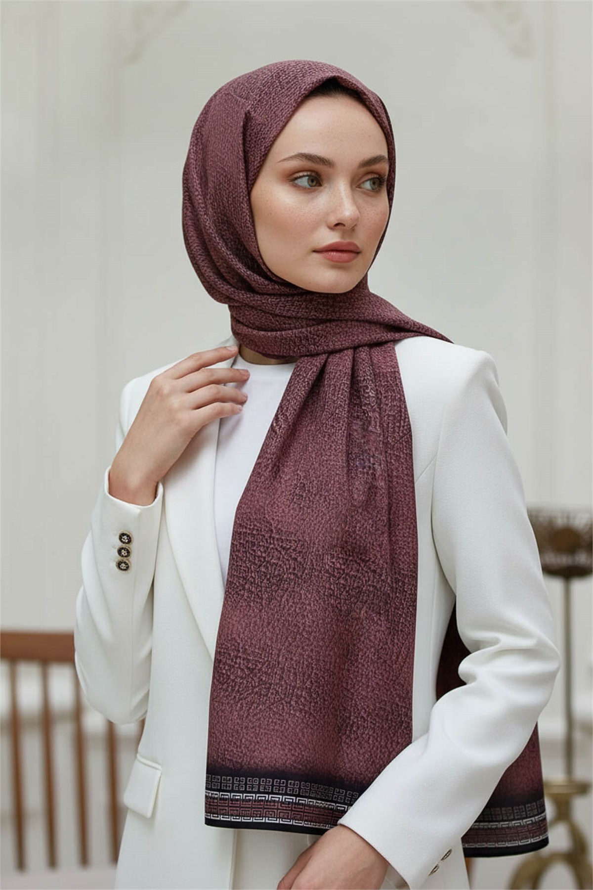 KREP DESENLİ GÜL KURUSU RENKLİ 75X195 KIRIŞMAZ ŞAL
