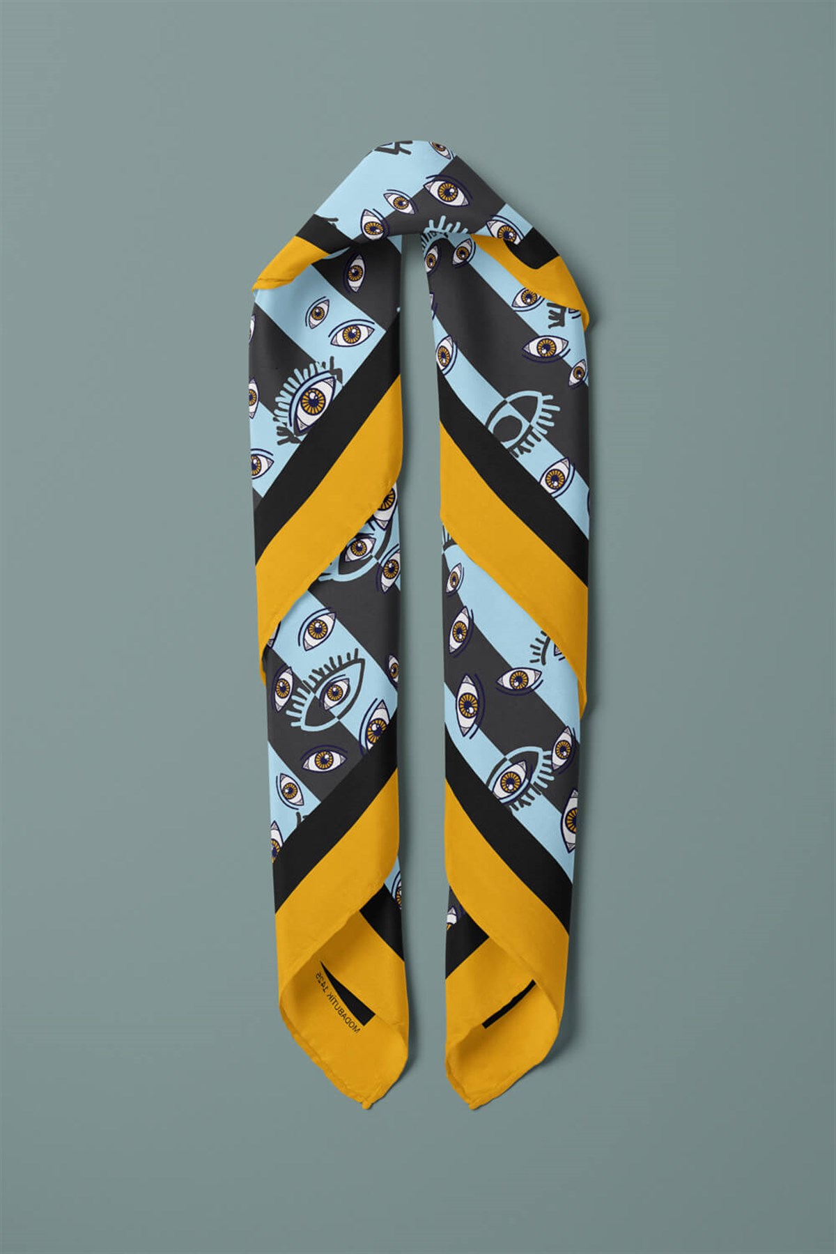 Z51 Kadın Mavi Eyes Desenli 50x50 Bandana