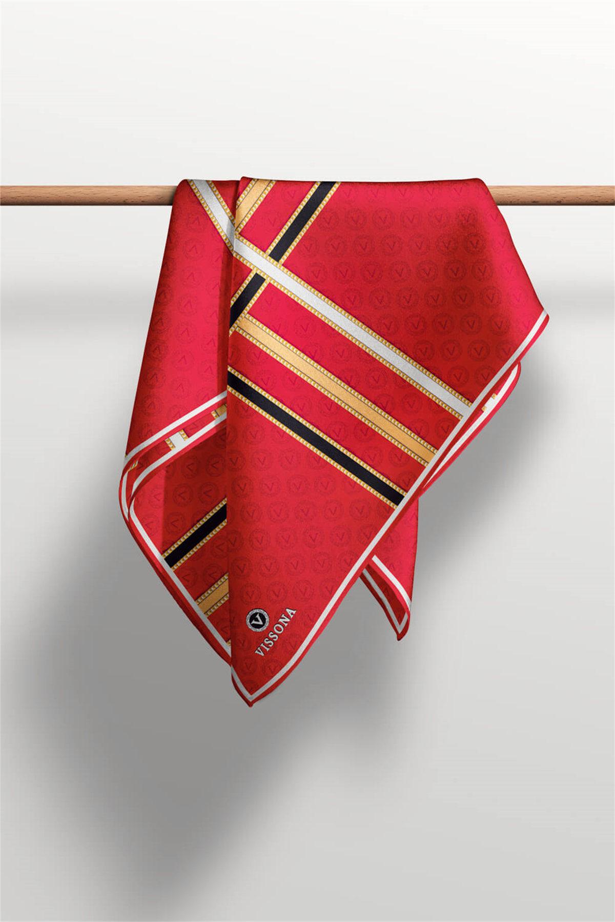 %100 Twill İpek Gold Şeritli Monogram Desenli Kırmızı - Gold Renkli 90x90 Eşarp Dikim Şekli : El Dikişi