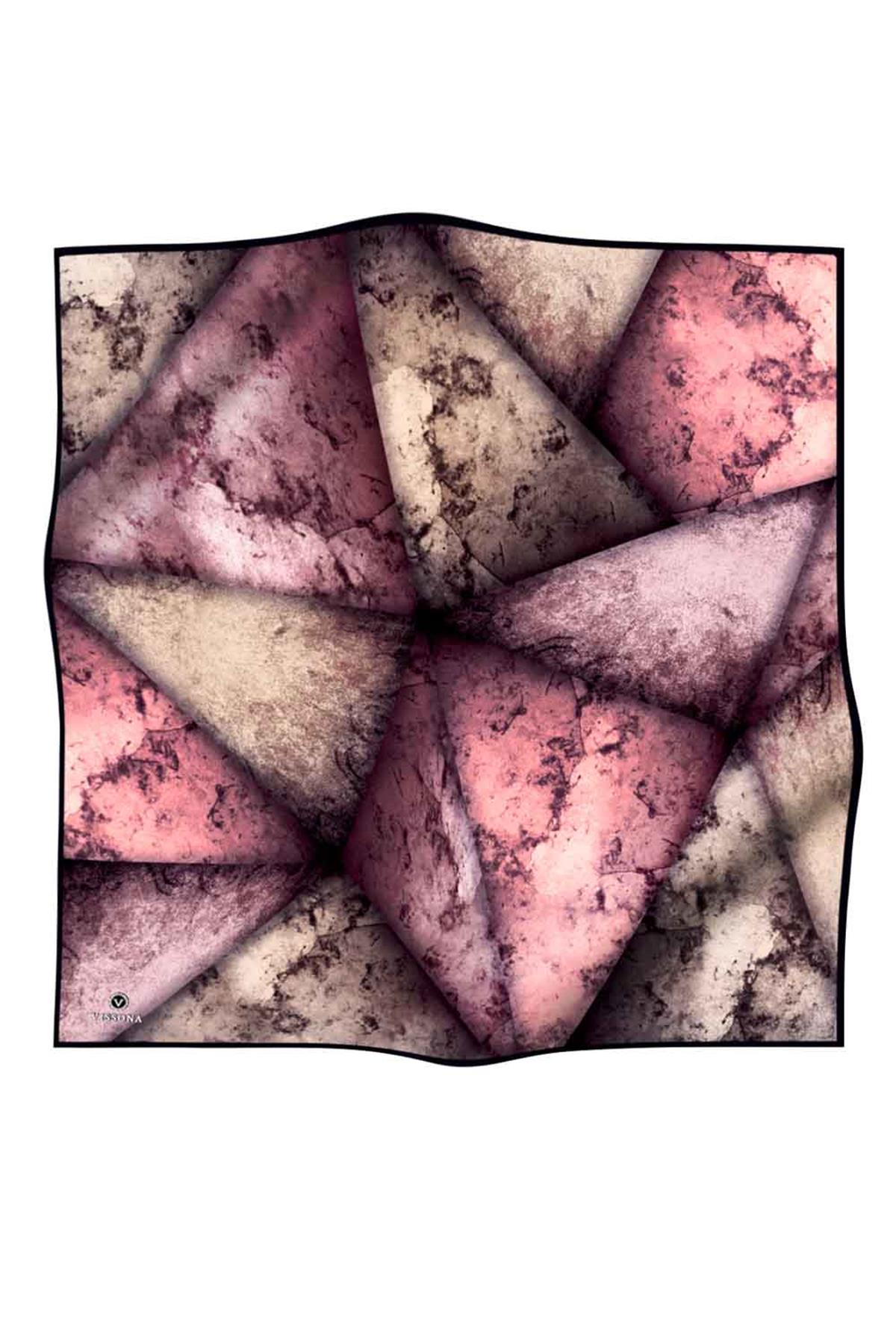 %100 Twill İpek Dokulu Ve Geometrik Desenli Pudra - Somon Renkli 90x90 Eşarp Dikim Şekli : El Dikişi