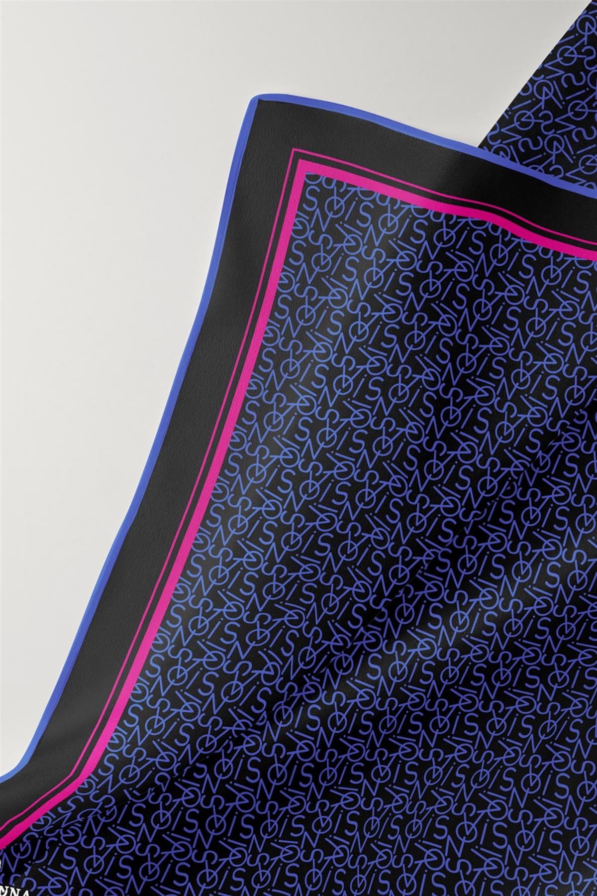 %100 Twill İpek Harf Desenli Siyah - Saks Renkli 90x90 Eşarp Dikim Şekli : El Dikişi