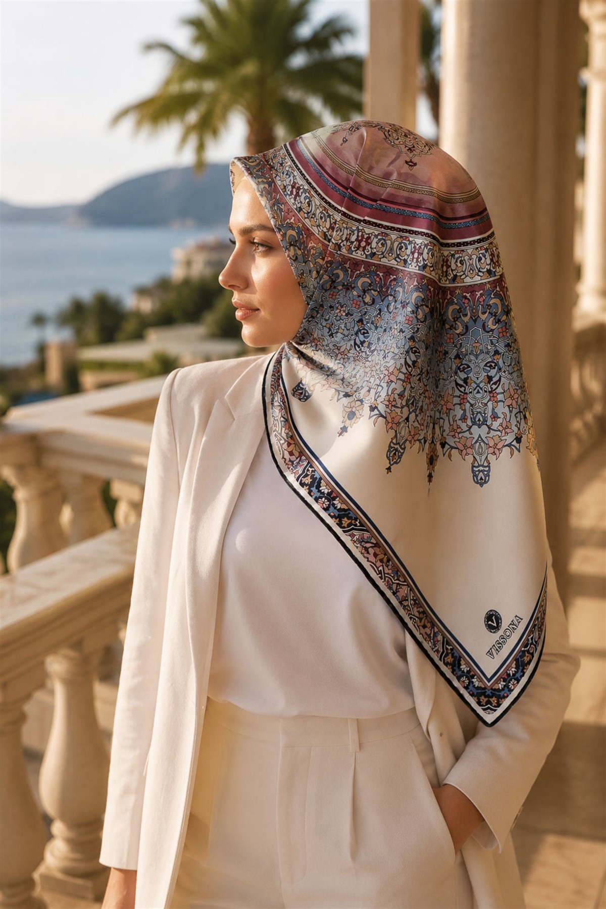 %100 Twill İpek Şal Desenli Pudra Renkli 90x90 Eşarp Dikim Şekli : El Dikişi