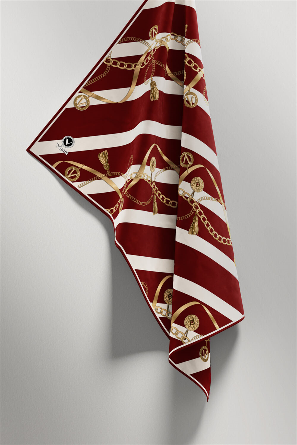 Twill Çizgili Kemer ve Zinci Desenli Bordo Renkli 90x90 Eşarp (İpek İçermez) Kenar Dikiş Şekli El Dikişli