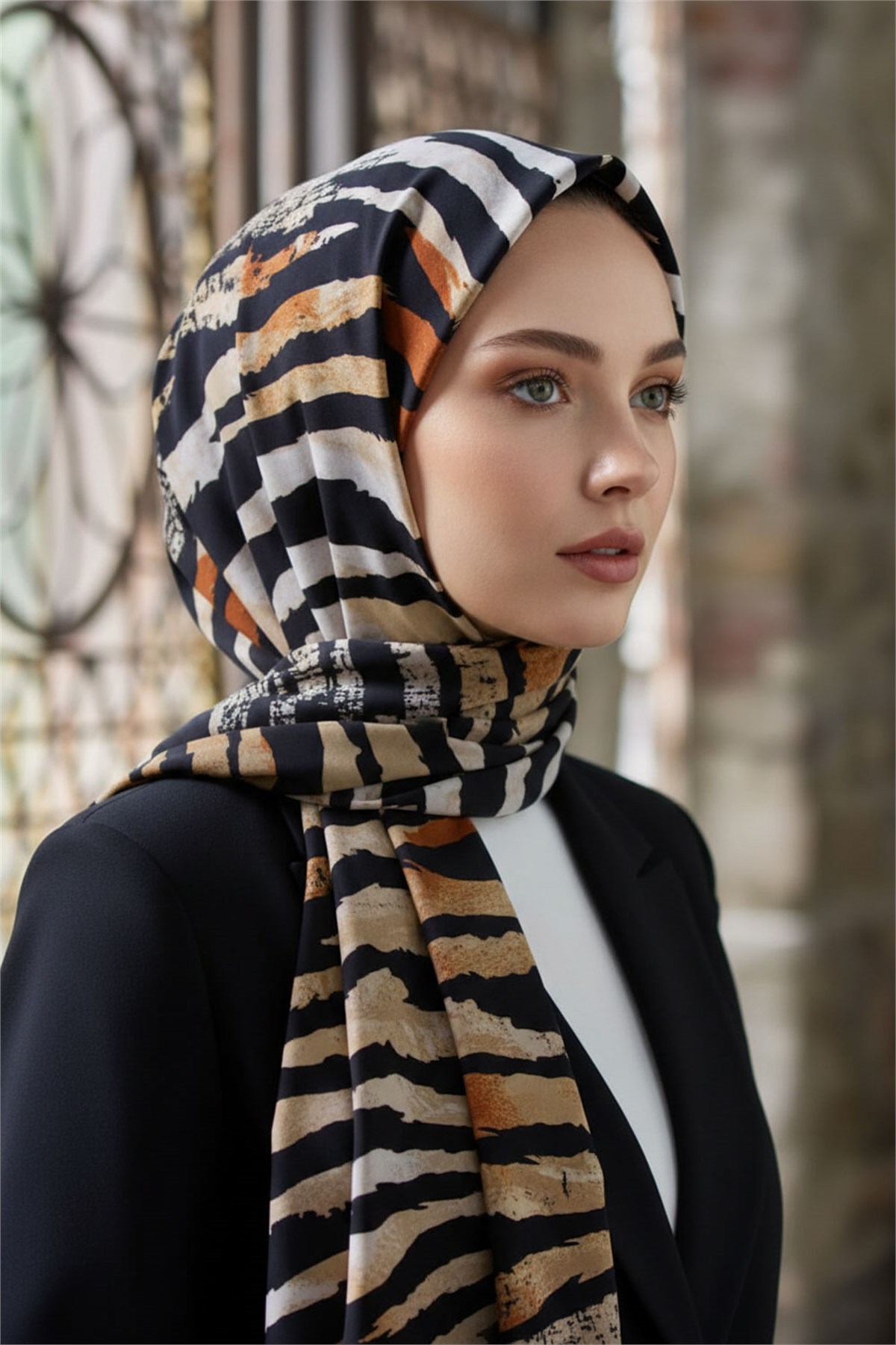 KREP ZEBRA DESENLİ TABA - SİYAH RENKLİ 75X195 KIRIŞMAZ ŞAL