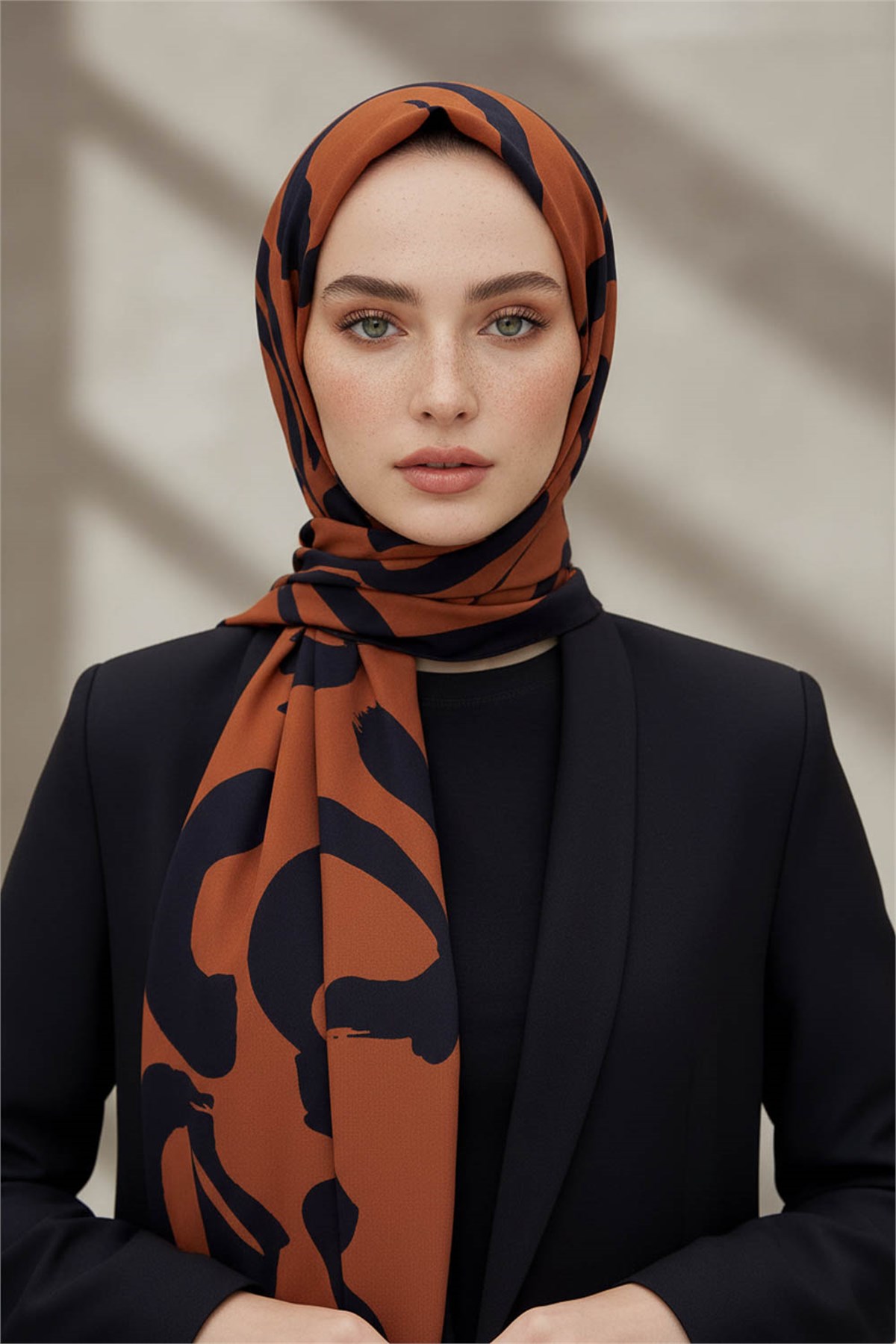 KREP FIRÇA DARBESİ DESENLİ TABA RENKLİ 75X195 KIRIŞMAZ ŞAL