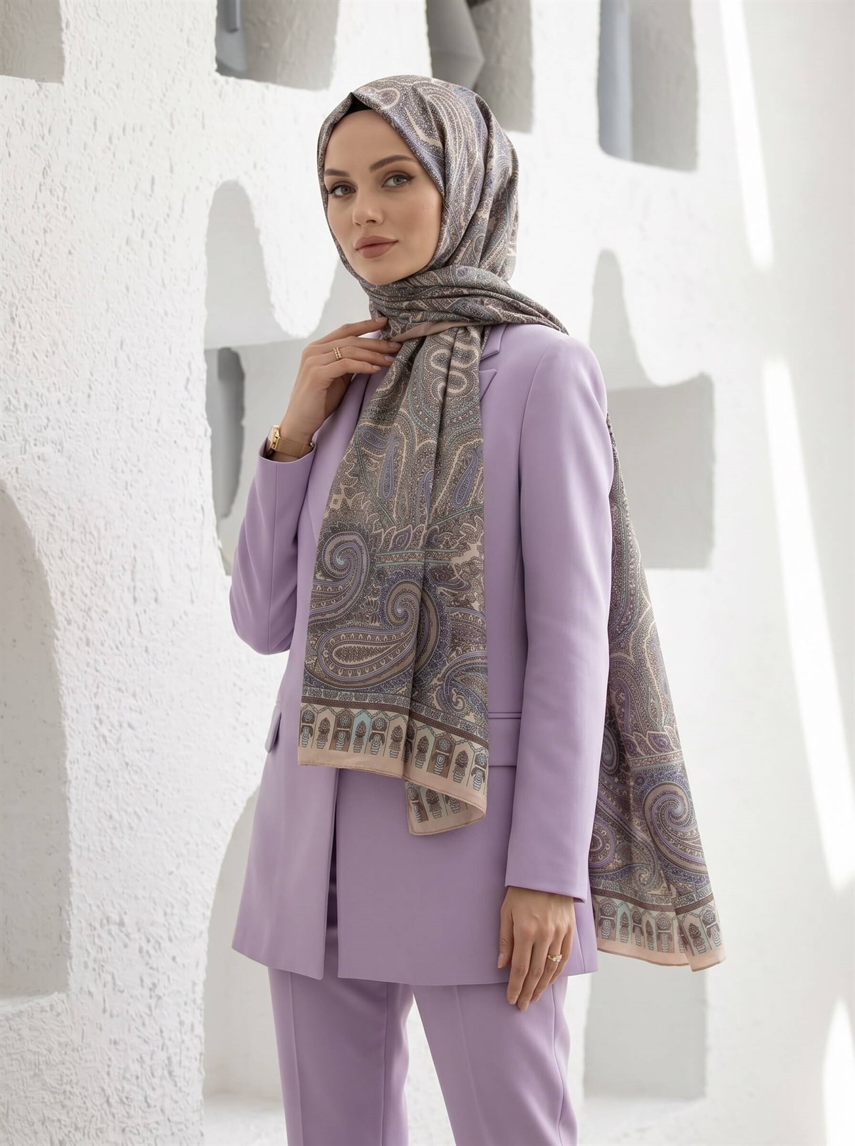 %100 Saf İpek Şal İnce Saten Vual Dokuma Etro Desenli Somon Renkli 90x210 Şal