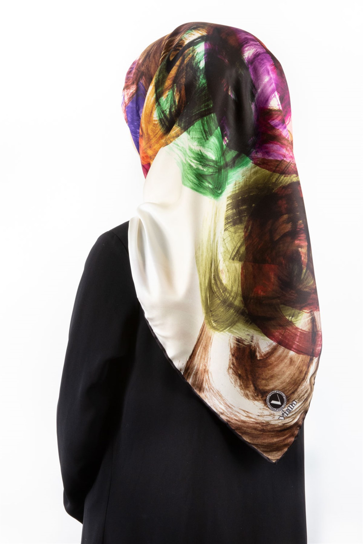 Twill Fırça Efektli Desenli Siyah Renkli 90x90 Eşarp (İpek İçermez) Kenar Dikiş Şekli El Dikişli