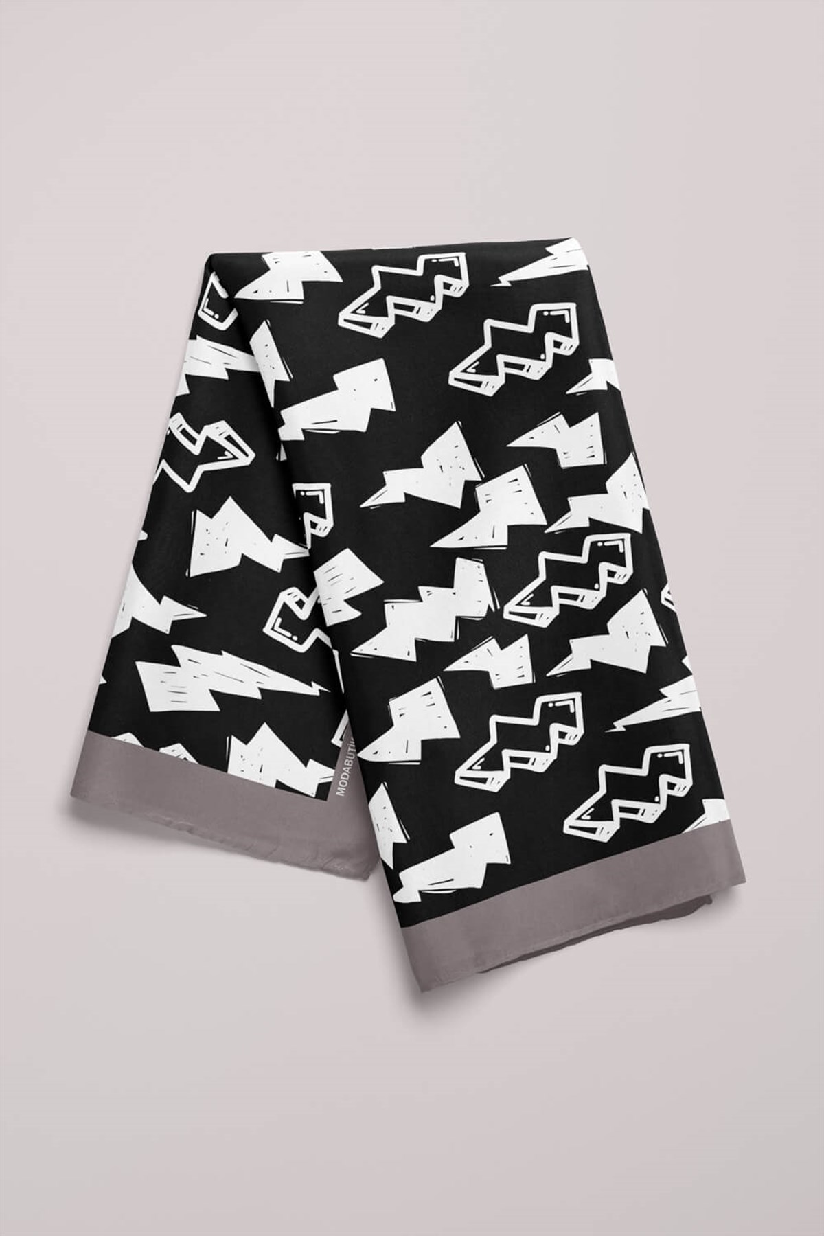Violla Y75 Kadın Şimşek Desenli Bandana 50x50 Siyah DG0150-22