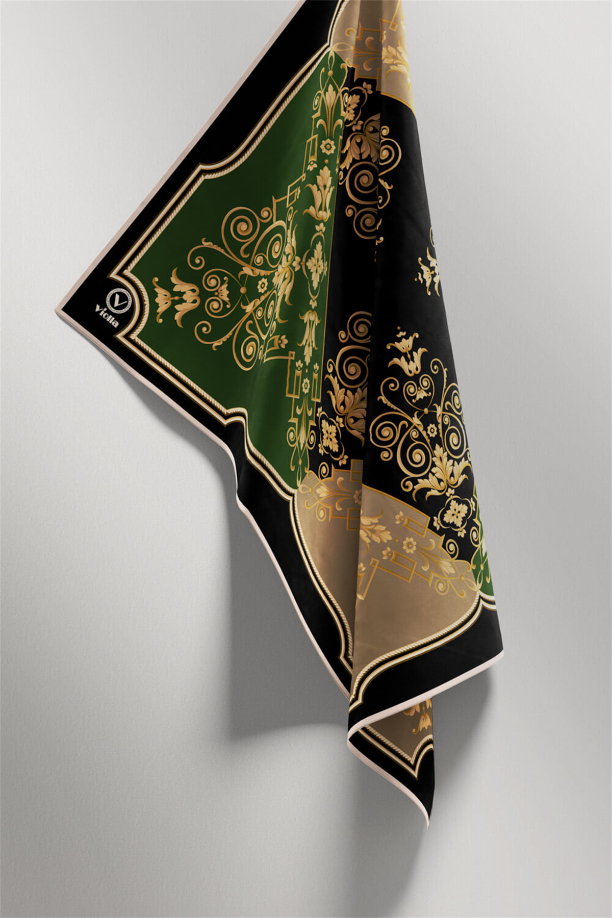 Twill Gold Desenli Zümrüt Yeşili Renkli 90x90 Eşarp (İpek İçermez) Kenar Dikiş Şekli El Dikişli