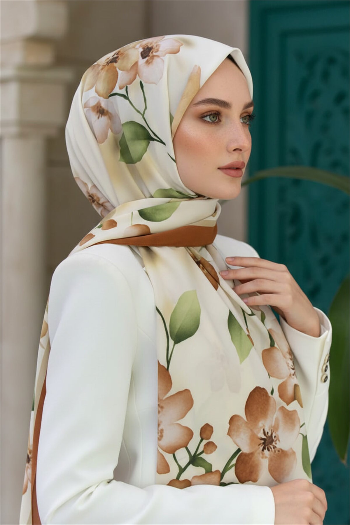 KREP ÇİÇEK DESENLİ TABA RENKLİ 75X195 KIRIŞMAZ ŞAL