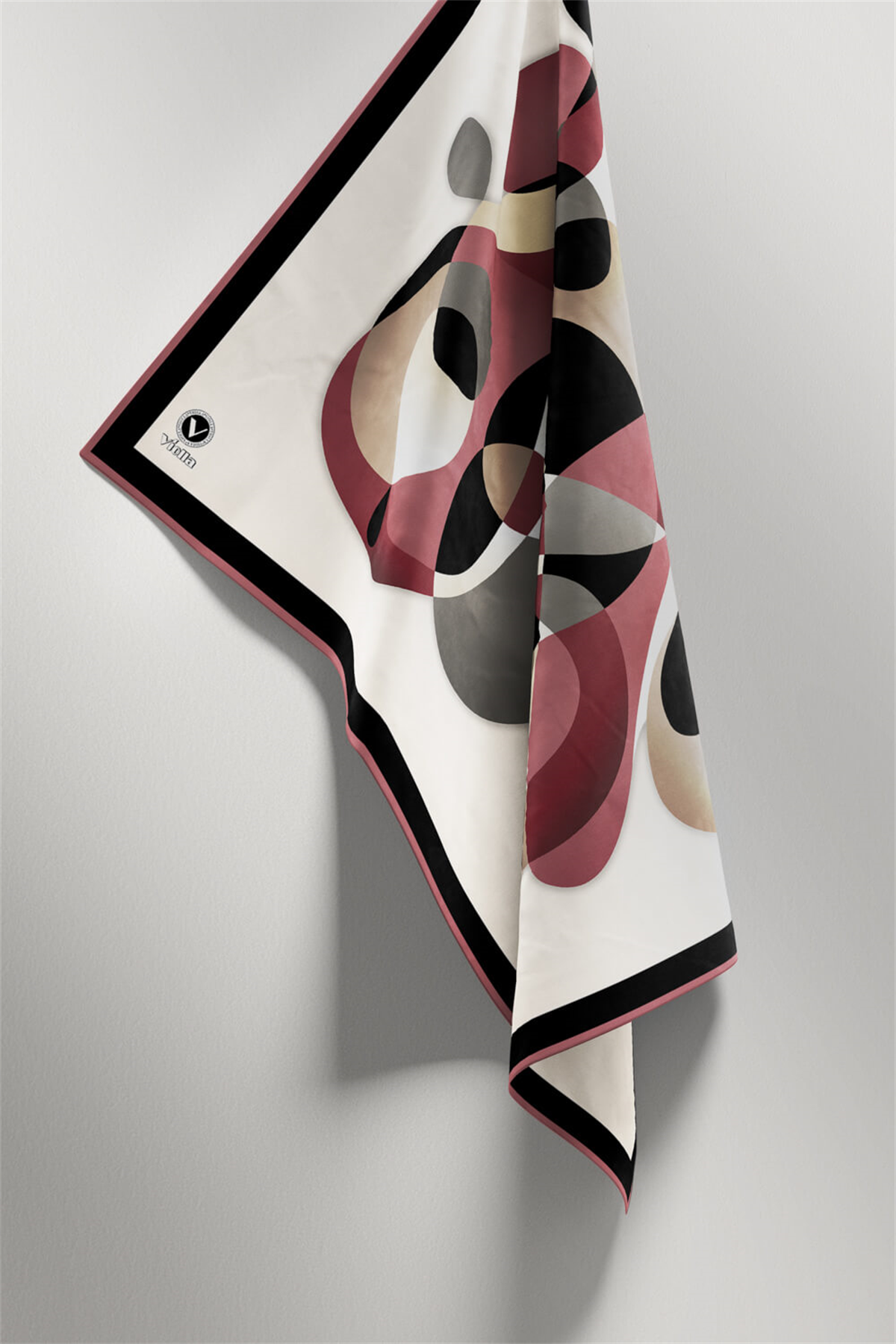 Twill Geometrik Desenli Pudra Renkli 90x90 Eşarp (İpek İçermez) Kenar Dikiş Şekli El Dikişli