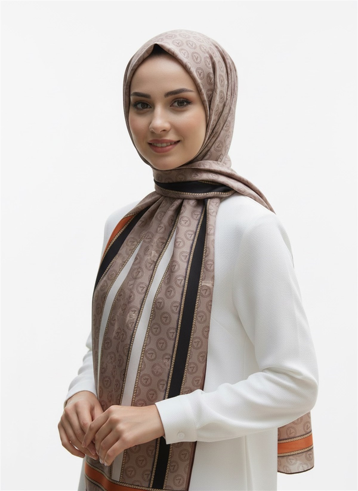 %100 İpek Monogram Desenli Bej - Turuncu Renkli 92x210 Şal