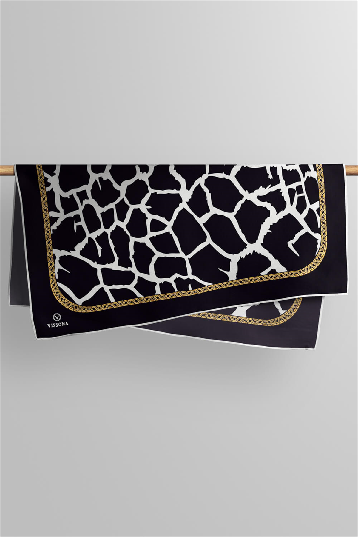 % 57 İPEK % 43 VİSKON Twill Taş Desenli Siyah - Krem Renkli 90x90 Eşarp Dikim Şekli: El Dikişi