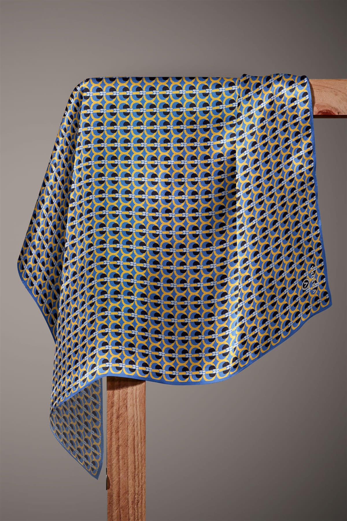 %100 Twill İpek Geometrik Desenli Saks - Gold Renkli 90x90 Eşarp Dikim Şekli : El Dikişi