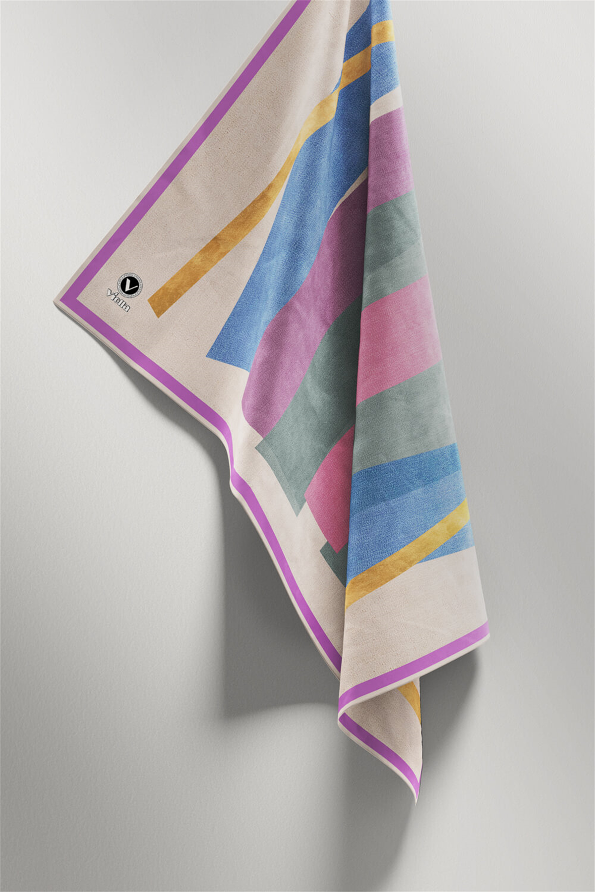 Twill Geometrik Desenli Pembe Renkli 90x90 Eşarp (İpek İçermez) Kenar Dikiş Şekli El Dikişli
