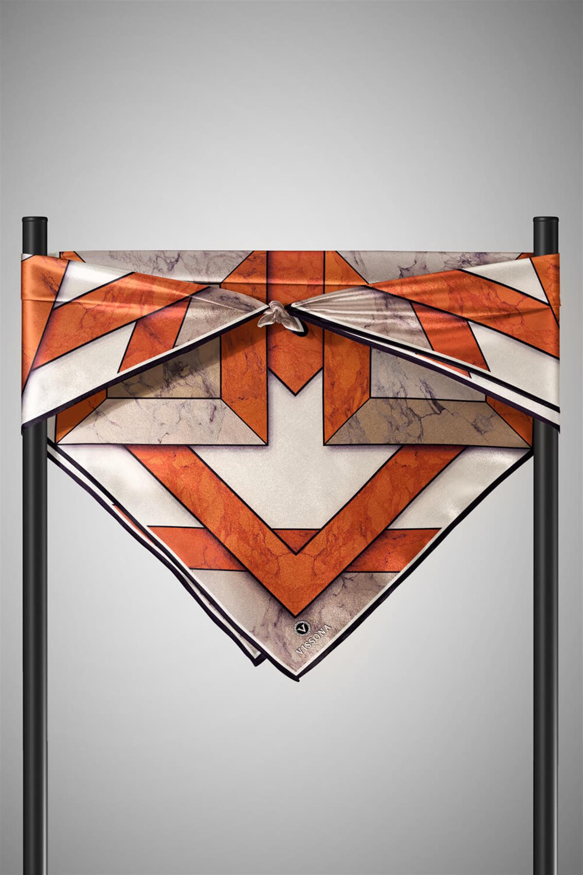 %100 Twill İpek Mermer Desenli Taba - Bej Renkli 90x90 Eşarp Dikim Şekli : El Dikişi