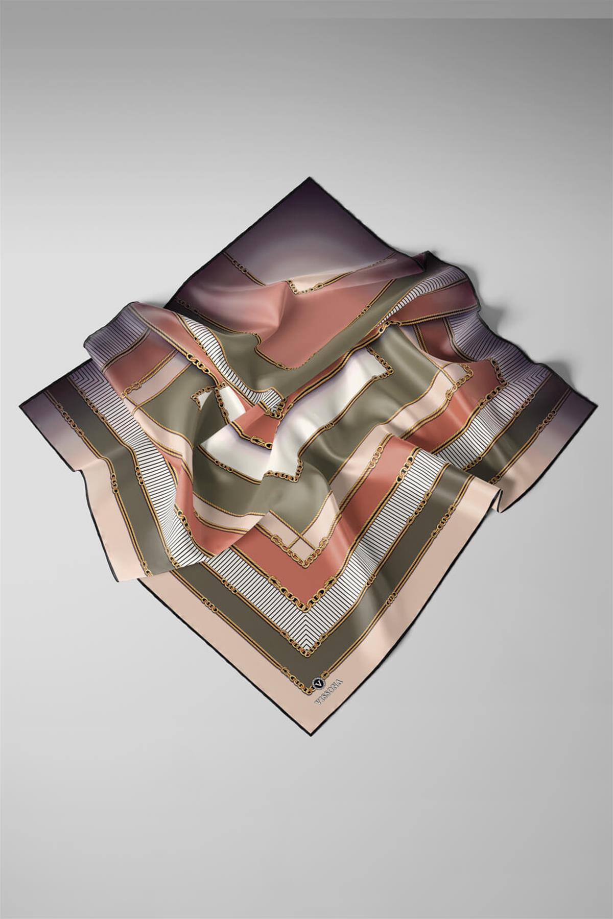 %100 Twill İpek Zincir Detaylı Geometrik Desenli Haki - Bakır Renkli 90x90 Eşarp Dikim Şekli : El Dikişi