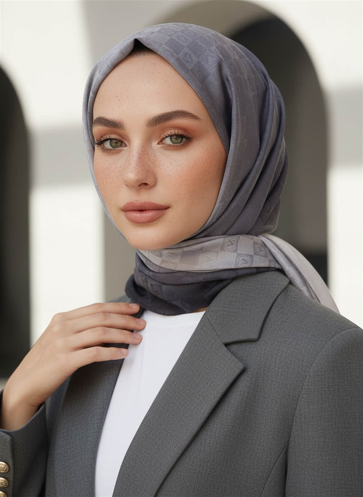Vissona %57 İPEK %43 PAMUK Degrade Desenli Gri Renkli Şal -  70x190 Dikiş Tipi İtalyan Dikişli