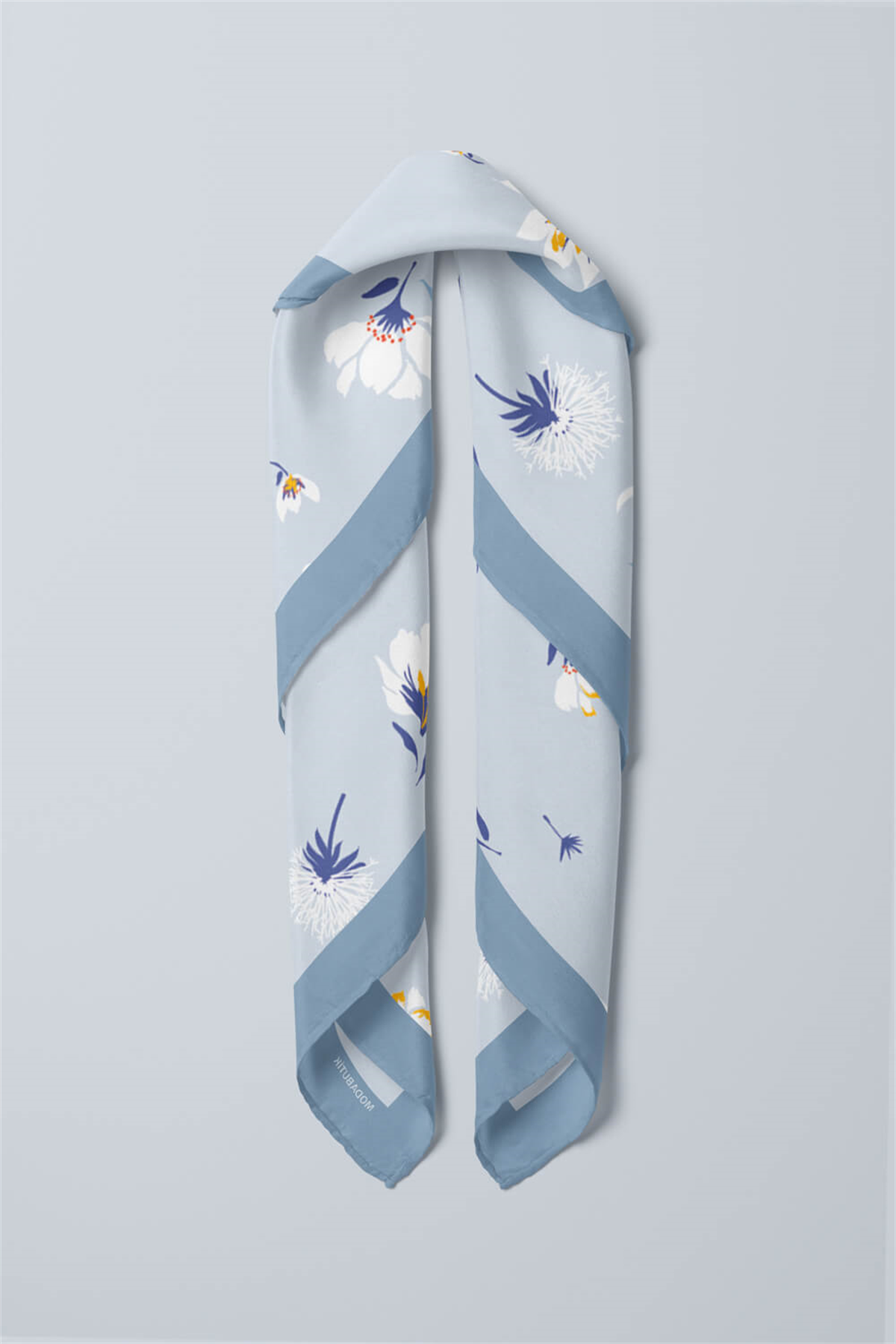 Kadın Çiçek Desenli Bandana 50x50 Açık Mavi DG0157-22 Snz
