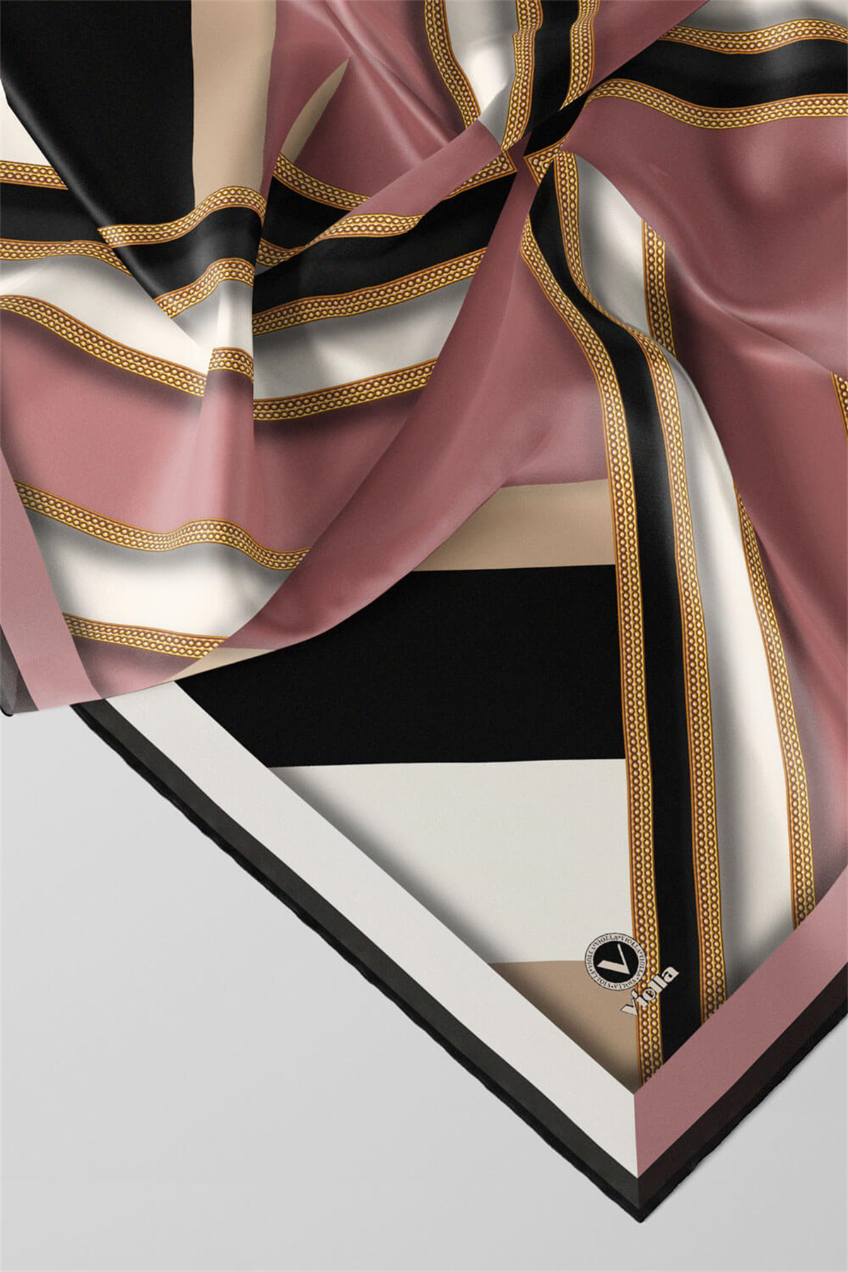 Twill Geometrik Desenli Pudra Renkli 90x90 Eşarp (İpek İçermez) Dikim Şekli : El Dikişi