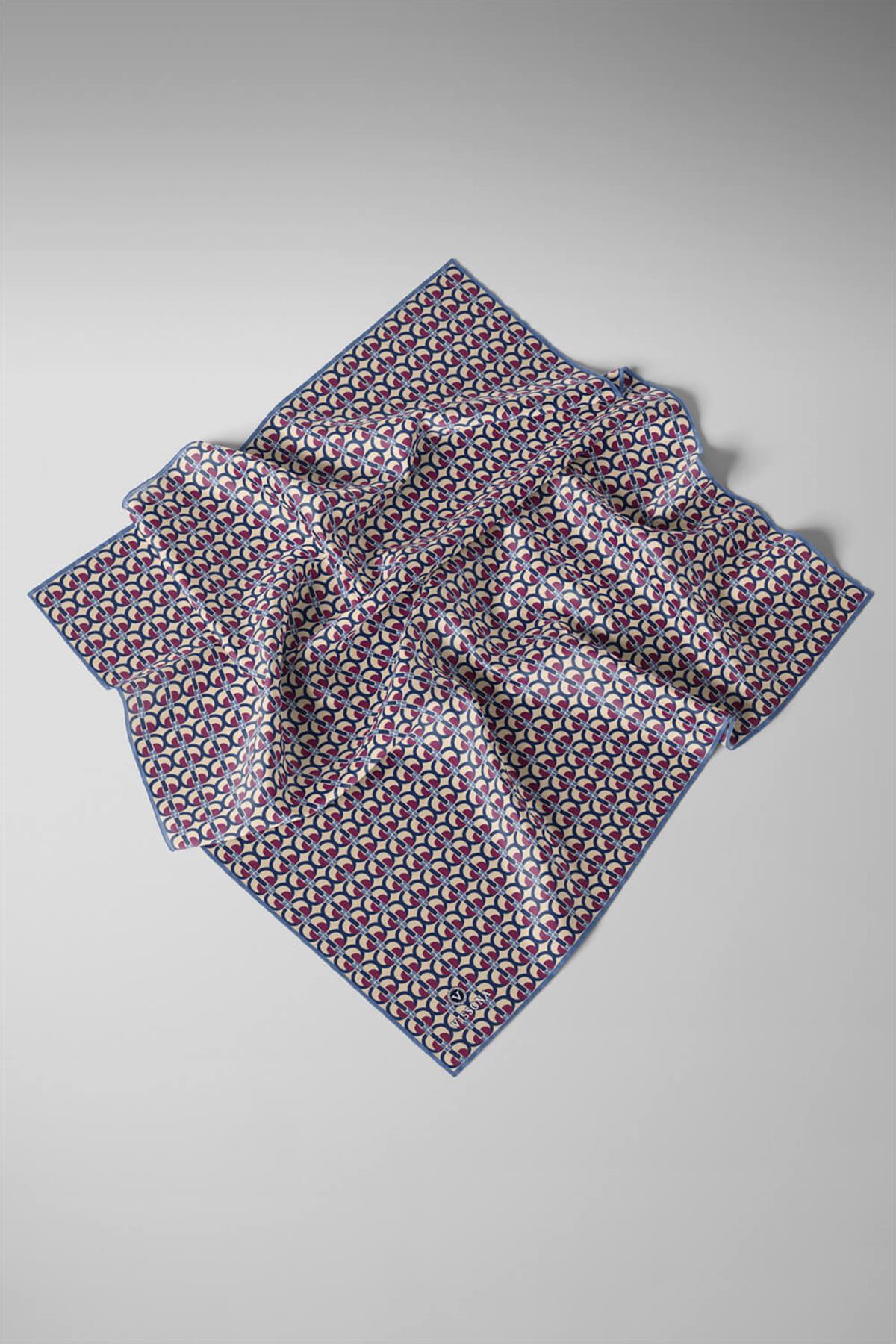 %100 Twill İpek Geometrik Desenli Bej - Mürdüm Renkli 90x90 Eşarp Dikim Şekli : El Dikişi