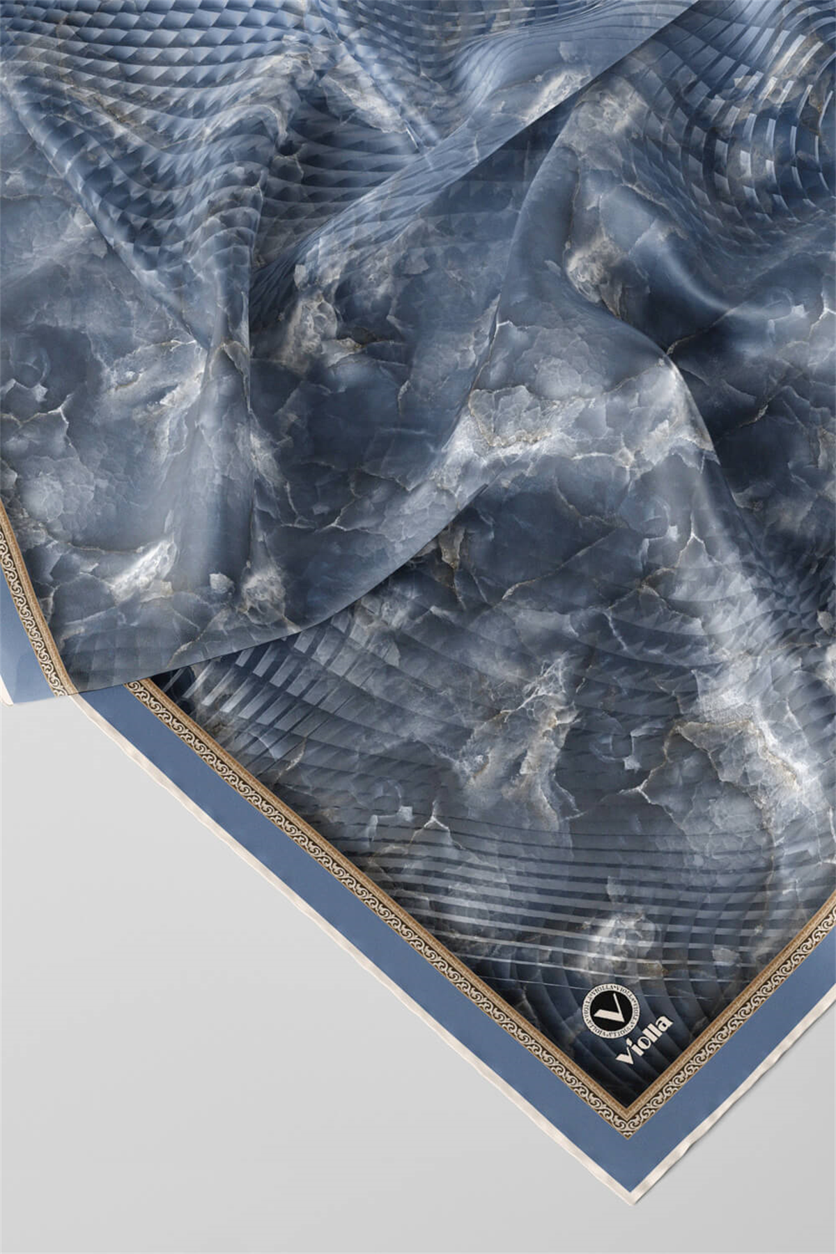Twill Batik Desenli Bebe Mavisi Renkli 90x90 Eşarp (İpek İçermez) Kenar Dikiş Şekli El Dikişli