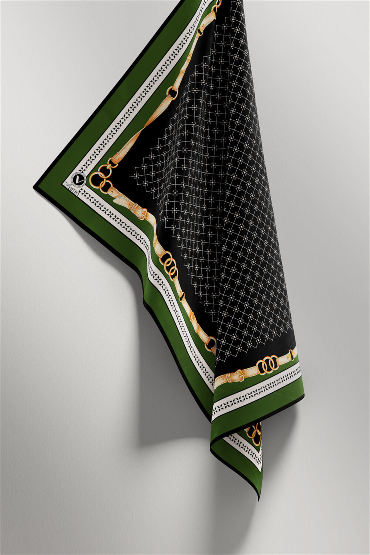 Twill Kemerli ve Çıtır Motifli Desenli Zümrüt Yeşili Renkli 90x90 Eşarp (İpek İçermez) Dikim Şekli : El Dikişi