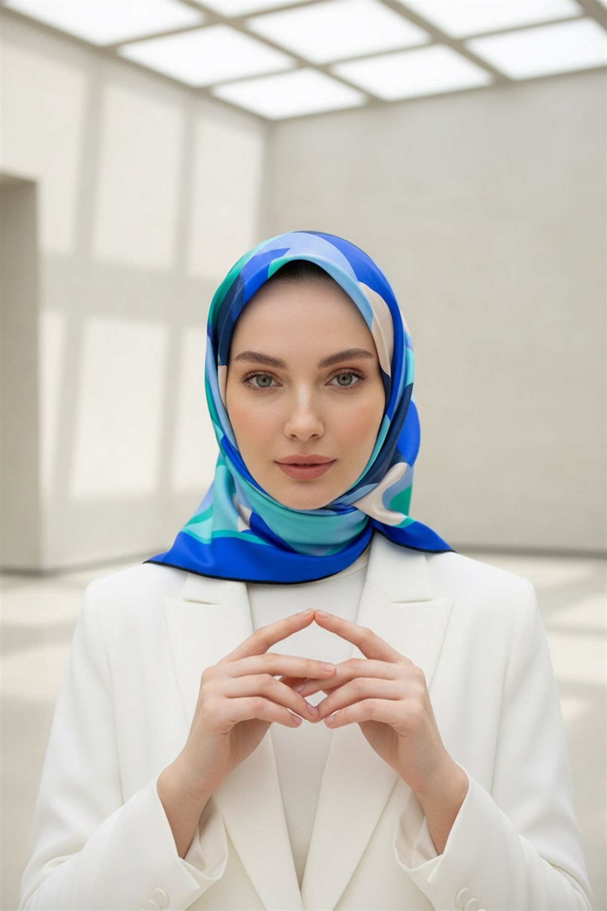 %100 Twill Renk Bloklu Çizgili Desenli Saks - Mint Yeşili Renkli 90x90 Eşarp Dikim Şekli: El Dikişii