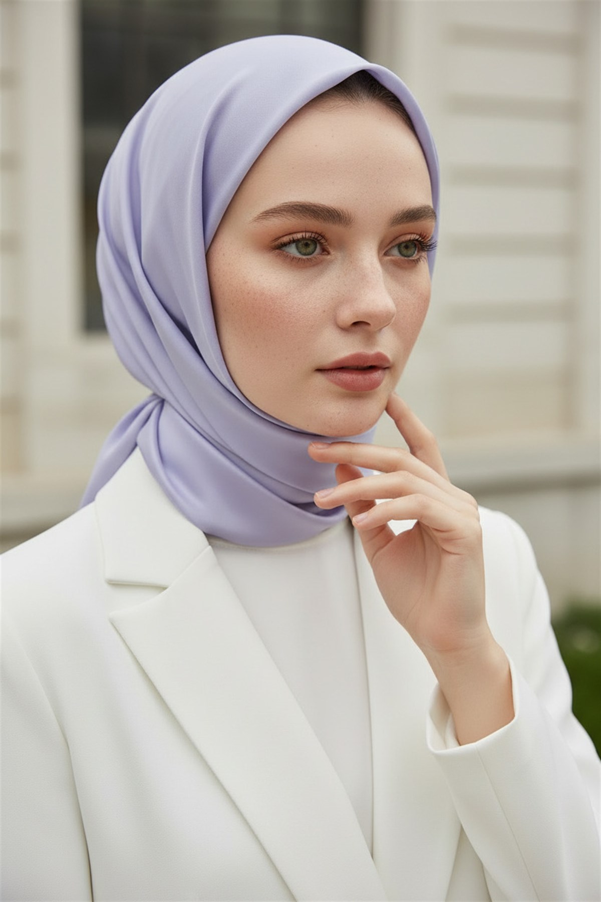 Viskon Twill İpek Az Hatalı Lila Renkli 90x90 Düz Eşarp Dikim Şekli : El Dikişi