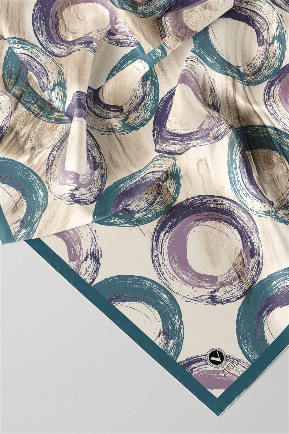 Twill Geometrik Fırça Darbesi Desenli Petrol Mavisi Renkli 90x90 Eşarp (İpek İçermez) Kenar Dikiş Şekli El Dikişli