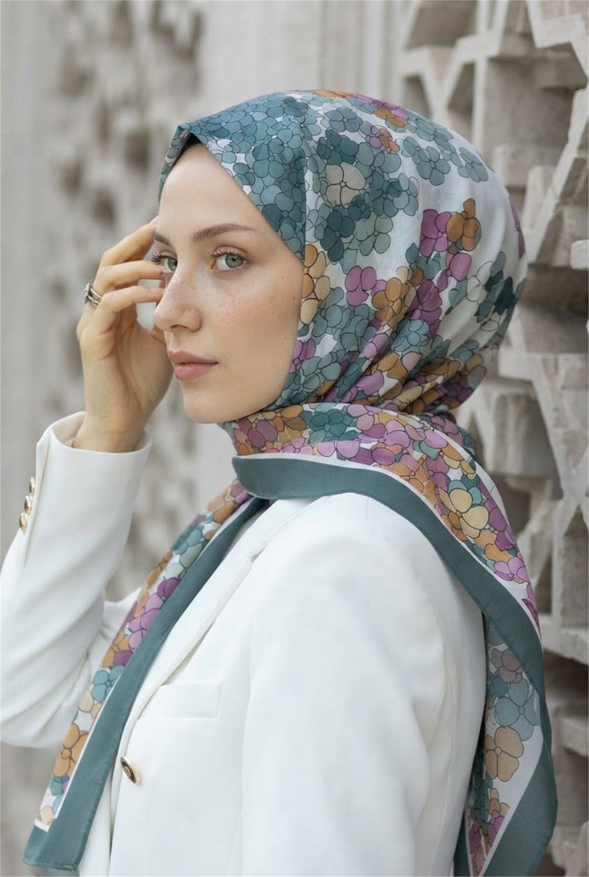 KREP YONCA DESENLİ MİNT YEŞİLİ RENKLİ 75X195 KIRIŞMAZ ŞAL