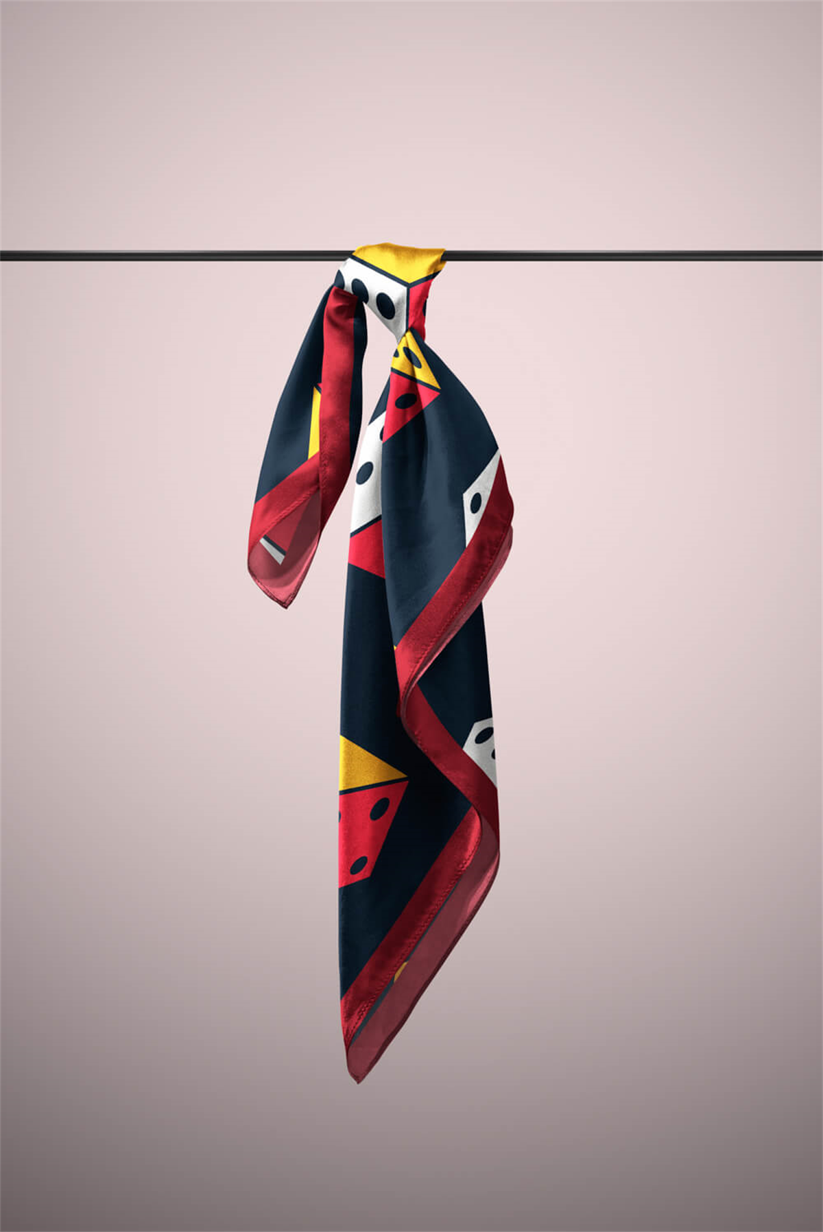 V22 Kadın Zar Desenli Bandana 50x50 Siyah Turuncu Sarı DG0439-22