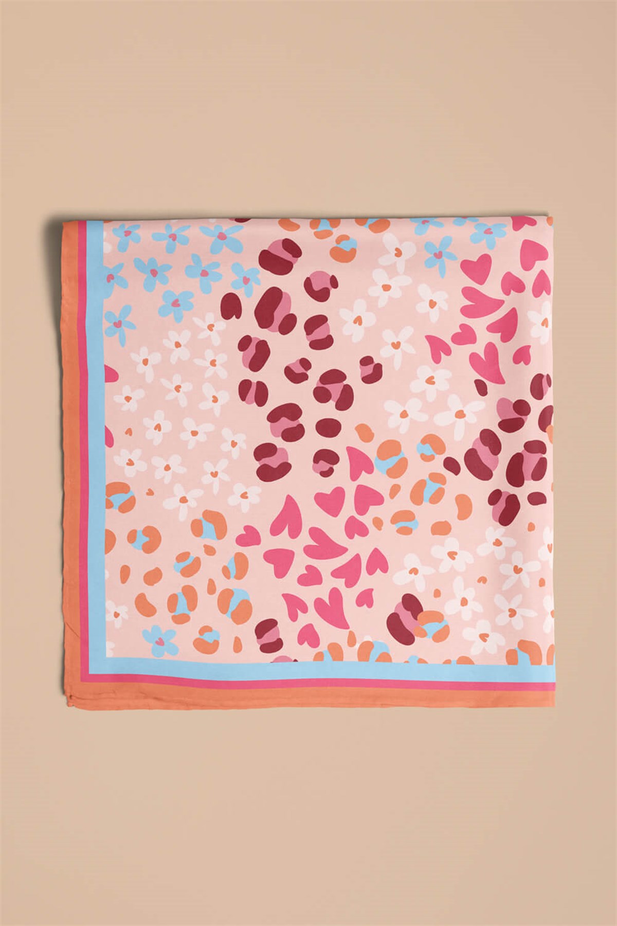 G64 Violla Kalpli Leopar Desenli Bandana
