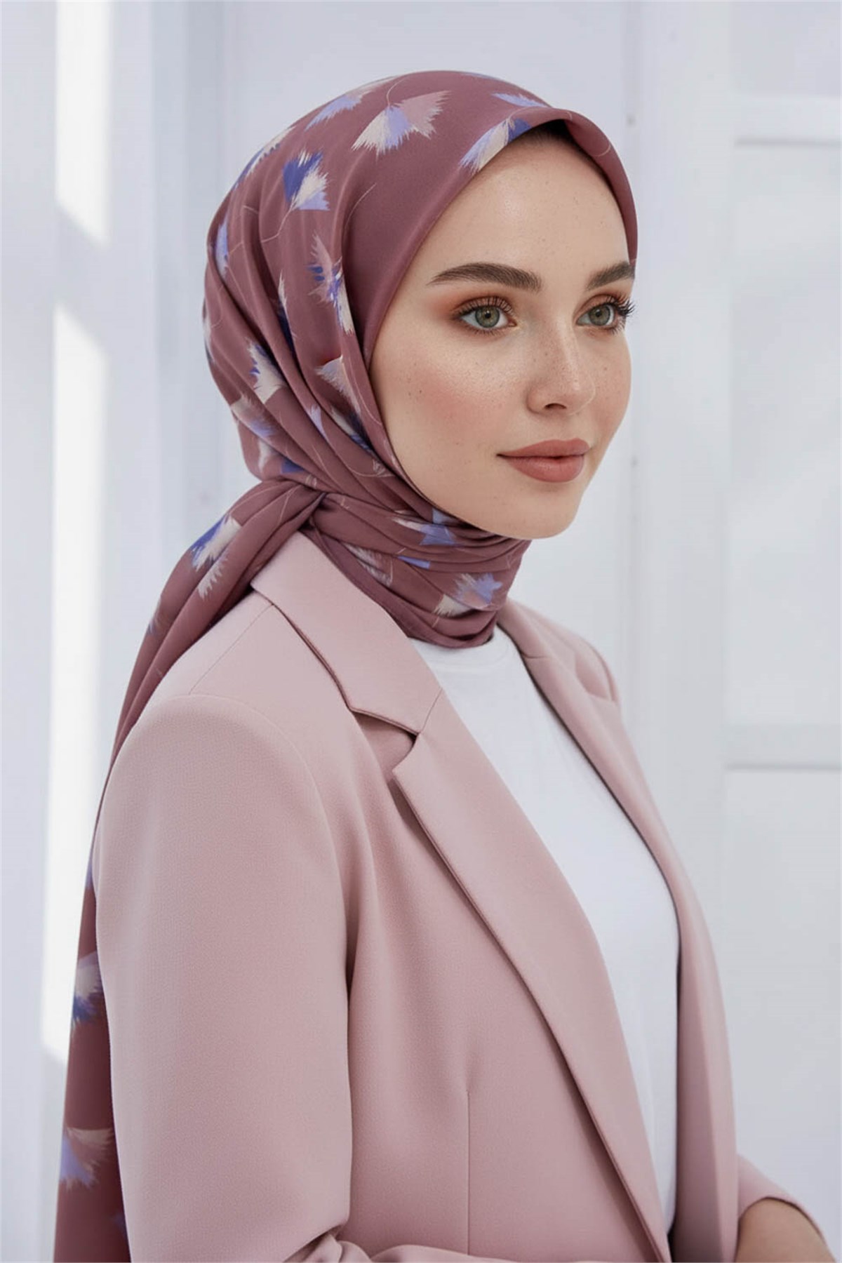 KREP YAPRAK DESENLİ PUDRA RENKLİ 75X195 KIRIŞMAZ ŞAL