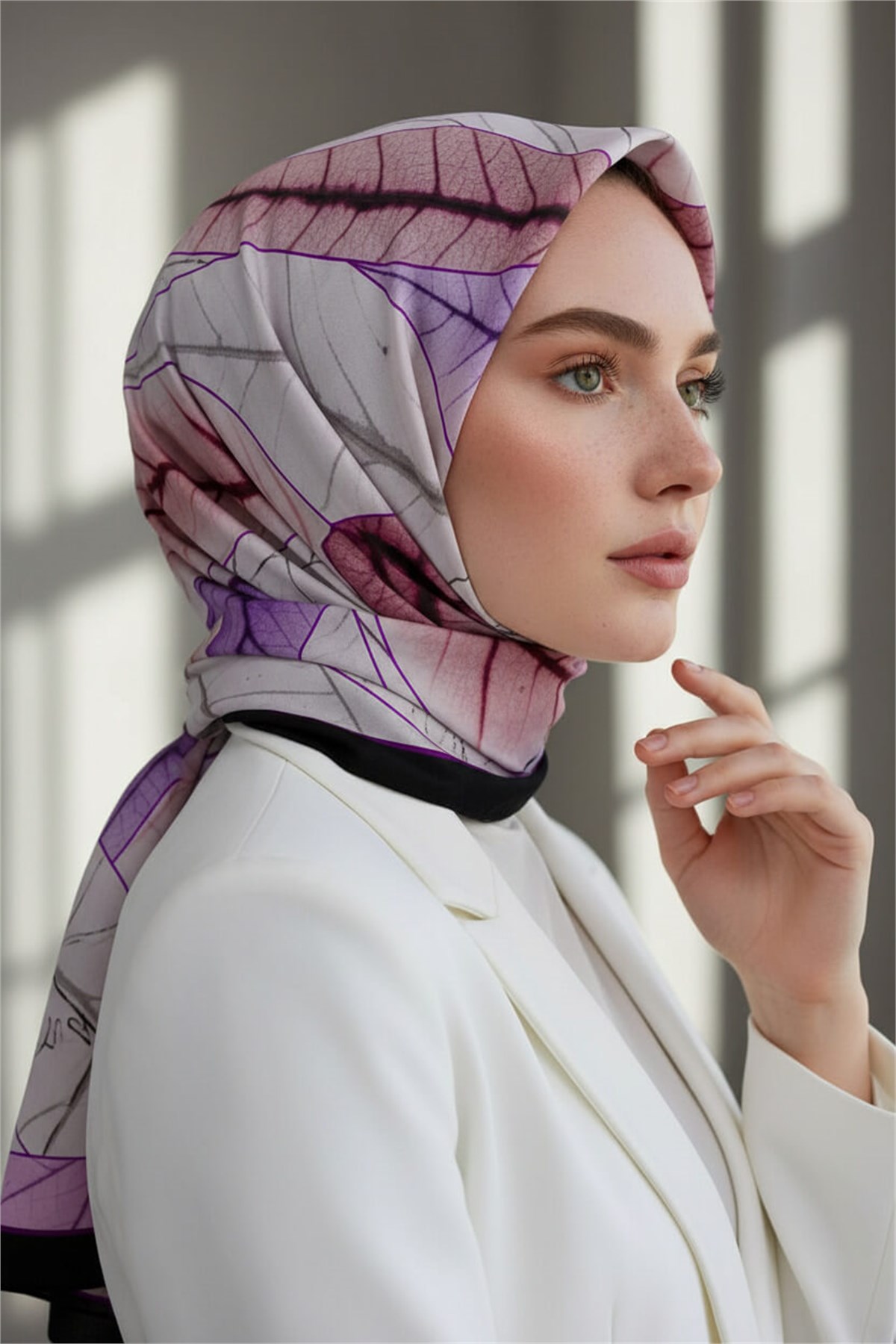 KREP YAPRAK DESENLİ MOR RENKLİ 75X195 KIRIŞMAZ ŞAL