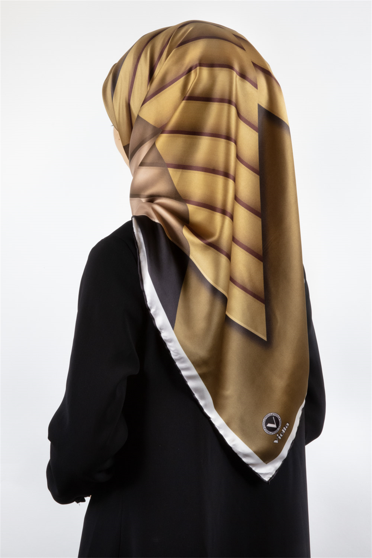 Rayon Zikzak Çizgi Desenli Hardal Renkli 90x90 Eşarp (İpek İçermez) Dikim Şekli : El Dikişi