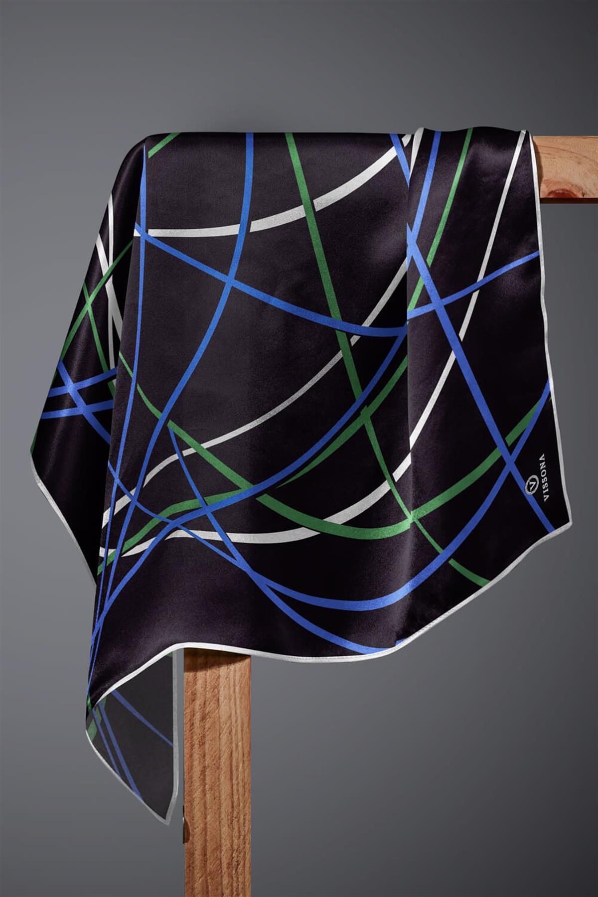 %100 Twill İpek Çizgili Desenli Saks - Zümrüt Yeşili Renkli 90x90 Eşarp Dikim Şekli : El Dikişi