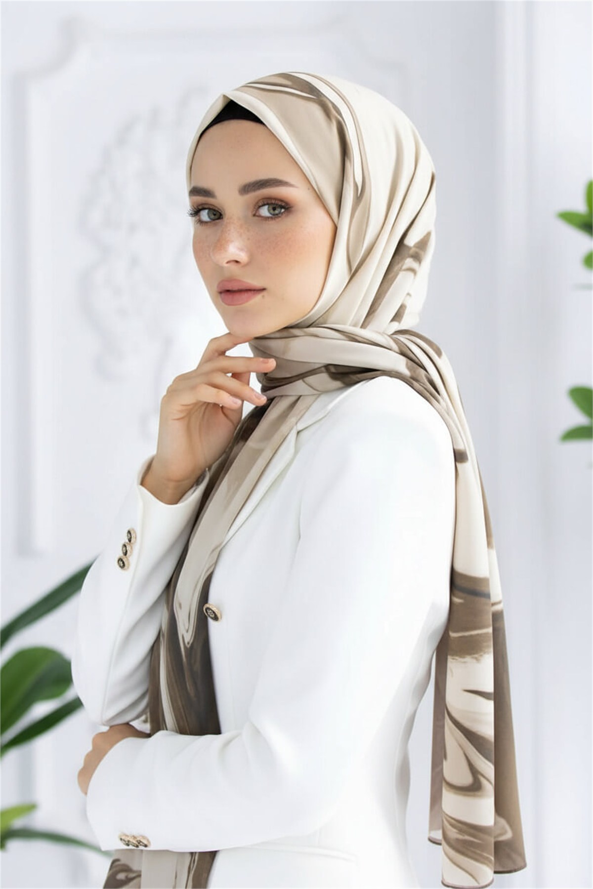 KREP YAPRAK DESENLİ BEJ RENKLİ 75X195 KIRIŞMAZ ŞAL