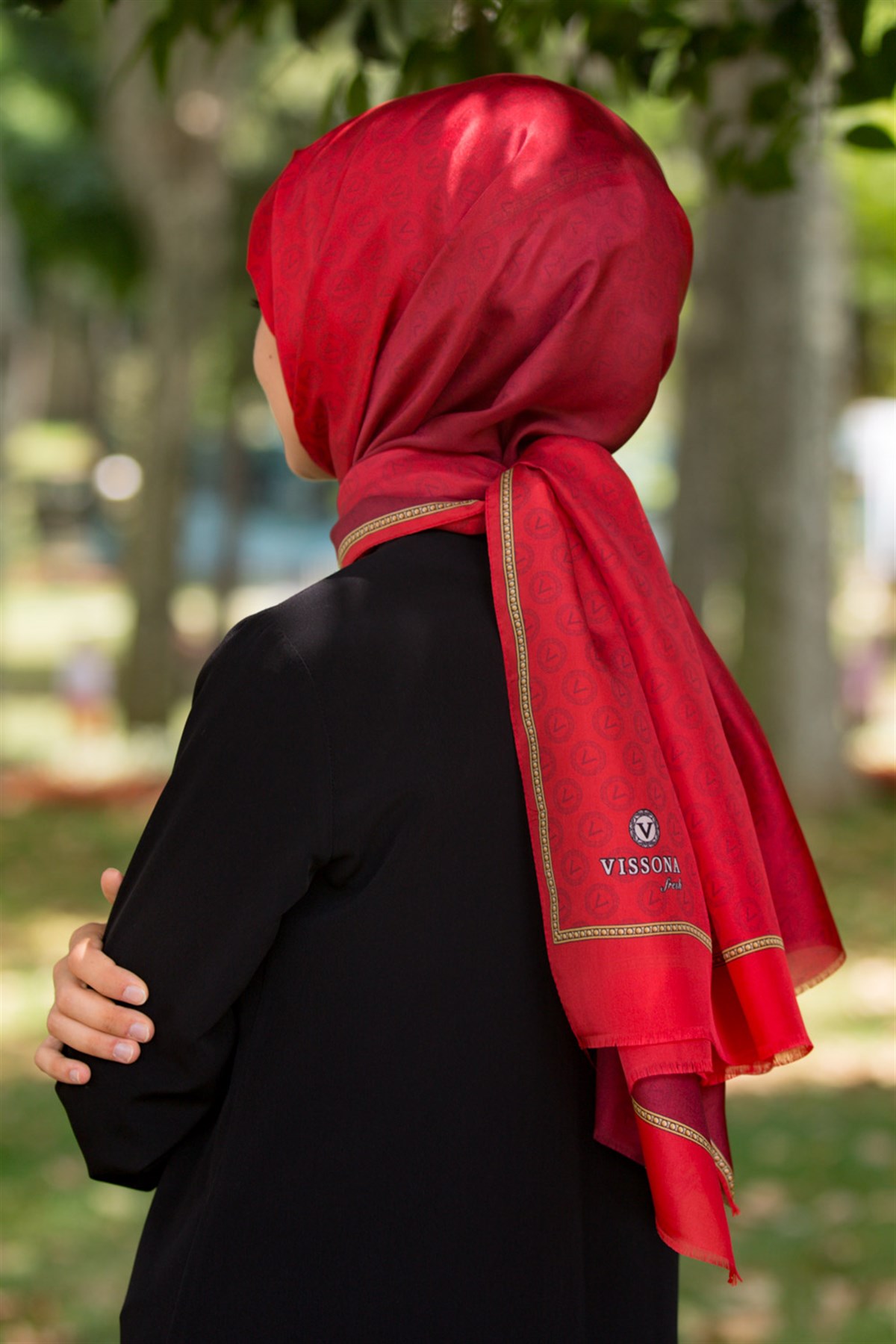 %100 İpek Degradeli Ve Monogram Desenli Kırmızı - Gold Renkli 92x210 Şal