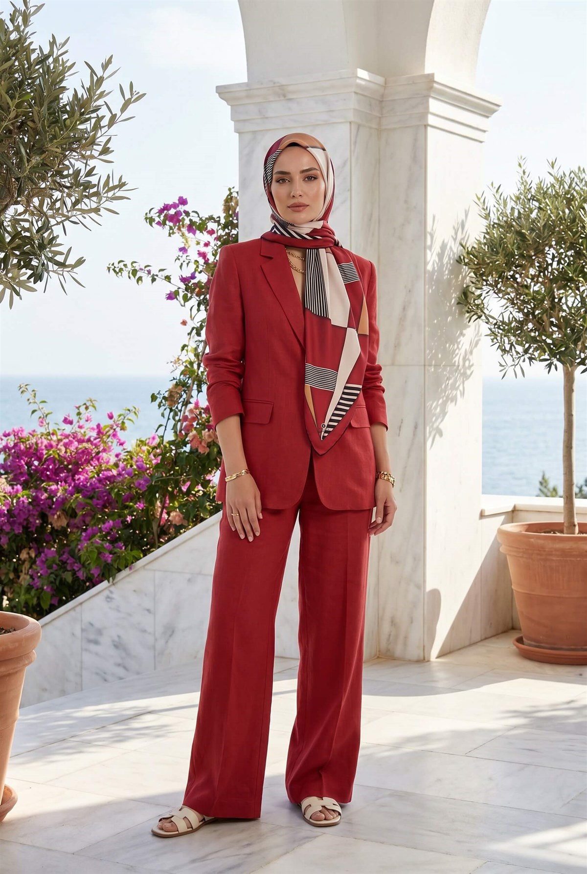 %100 Twill İpek Çizgili ve Geometrik Desenli Bordo - Vizon Renkli 90x90 Eşarp Dikim Şekli : El Dikişi