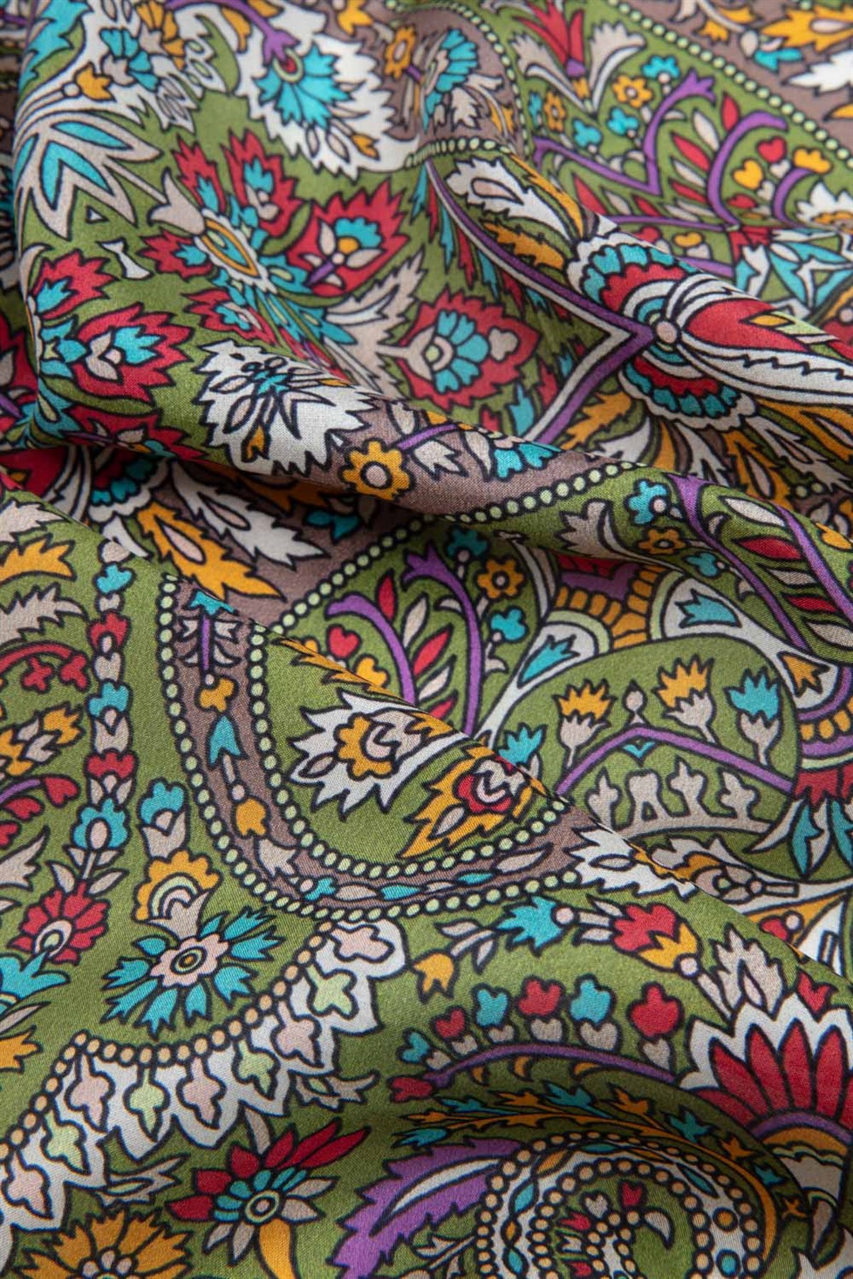 100% İpek Etro Desenli Fıstık Yeşili - Kırmızı Renkli 92x210 Şal