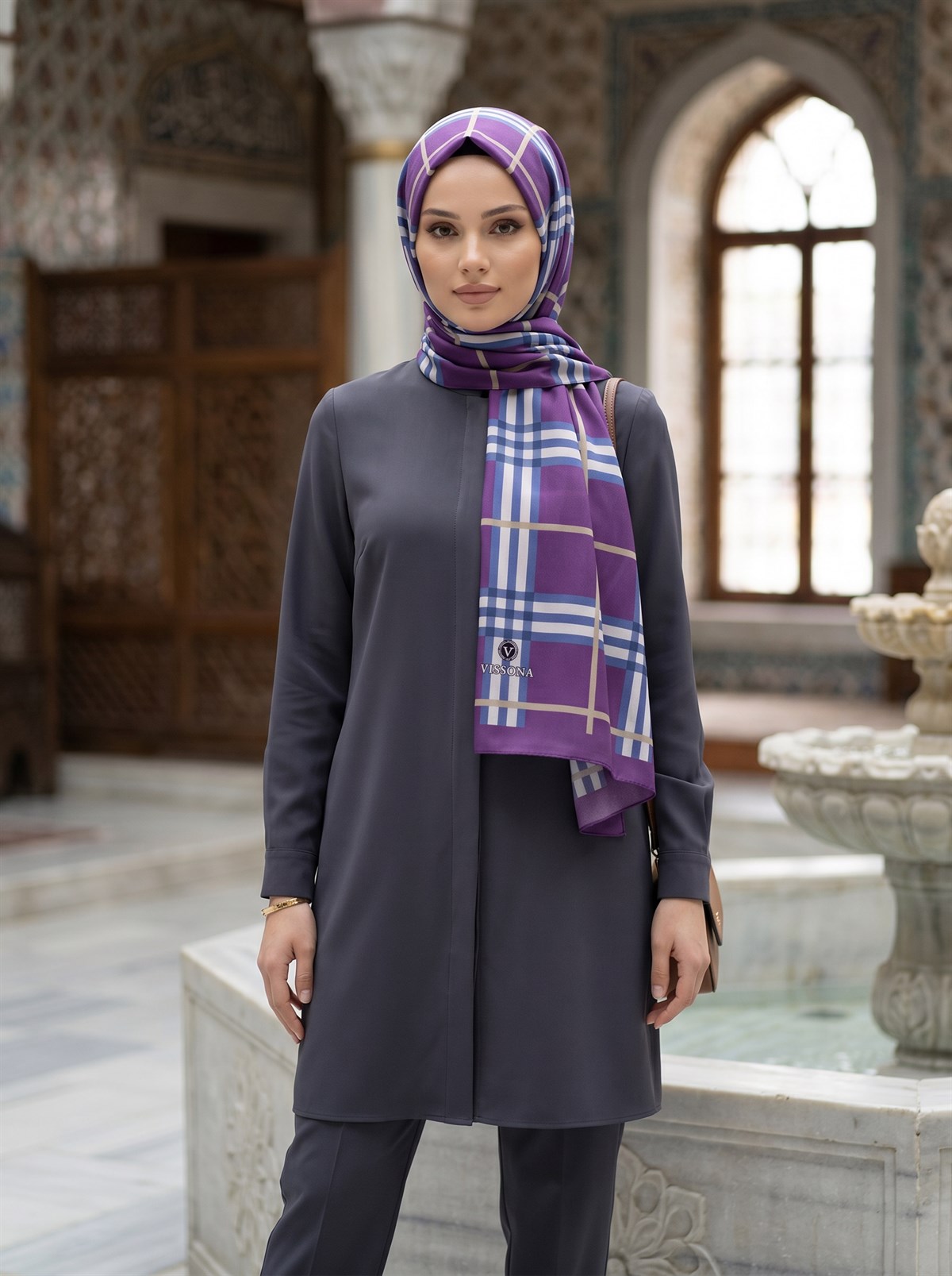 KREP EKOSE DESENLİ MÜRDÜM RENKLİ 75X195 KIRIŞMAZ ŞAL
