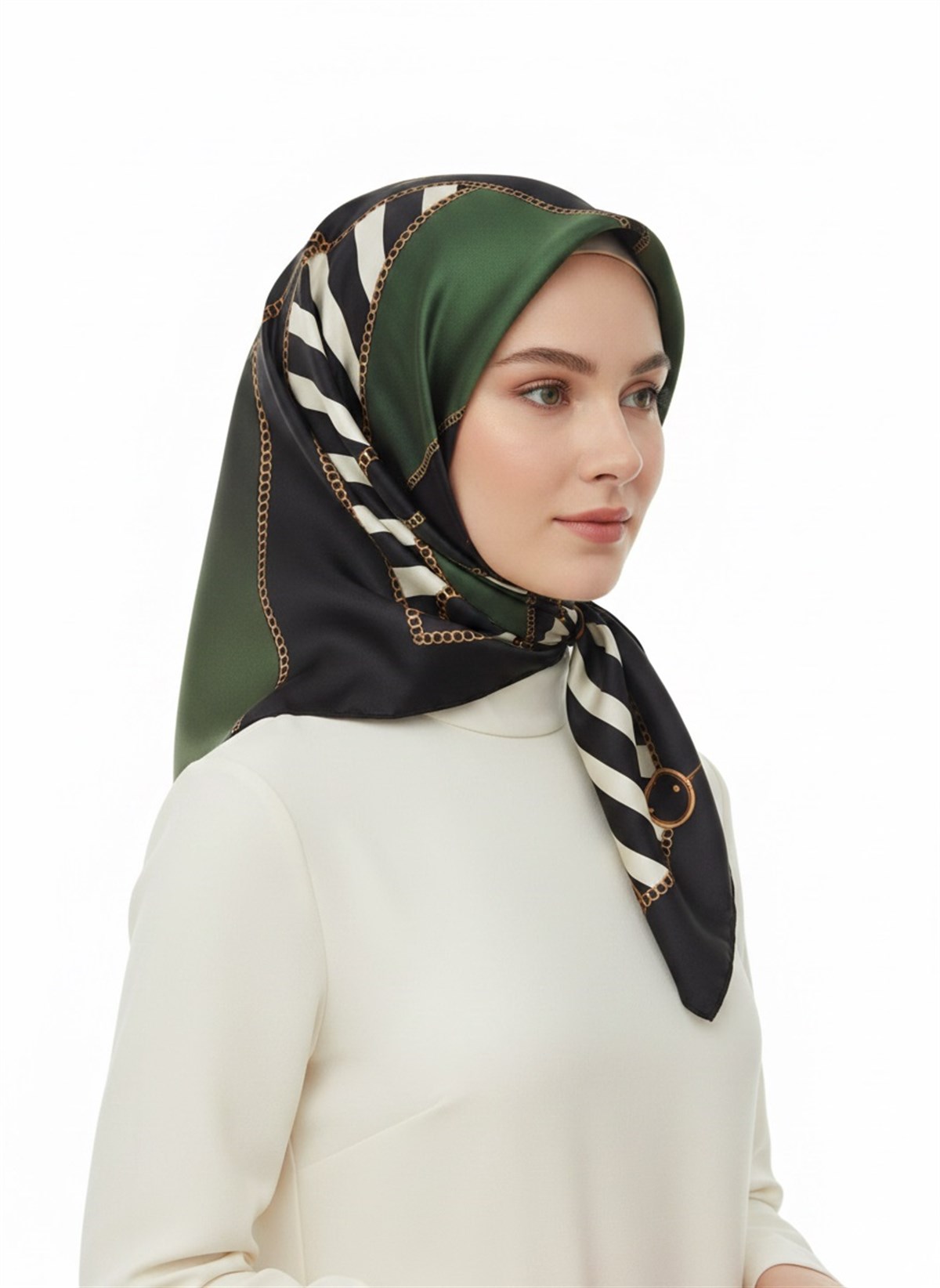 %100 Twill İpek Zincirli Çizgi Desenli Siyah - Haki Renkli 90x90 Eşarp Dikim Şekli : El Dikişi