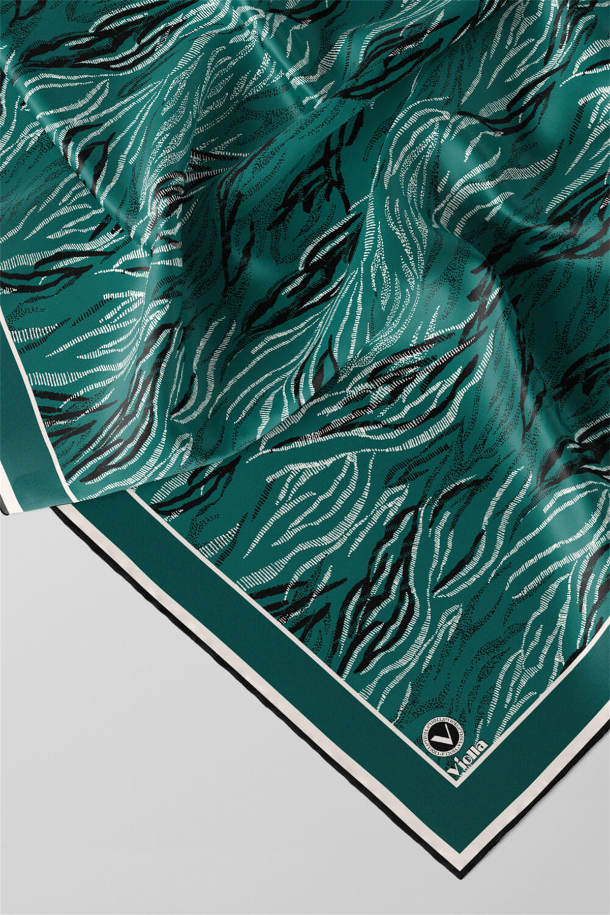 Twill Soyut Çizgi Desenli Petrol Yeşili Renkli 90x90 Eşarp (İpek İçermez) Kenar Dikiş Şekli El Dikişli