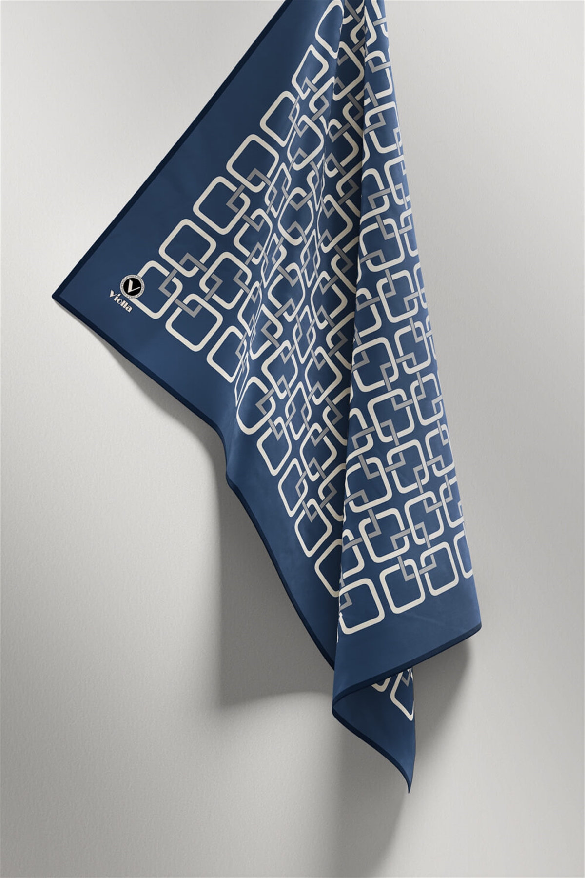 Twill Geometrik Desenli İndigo Renkli 90x90 Eşarp (İpek İçermez) Kenar Dikiş Şekli El Dikişli