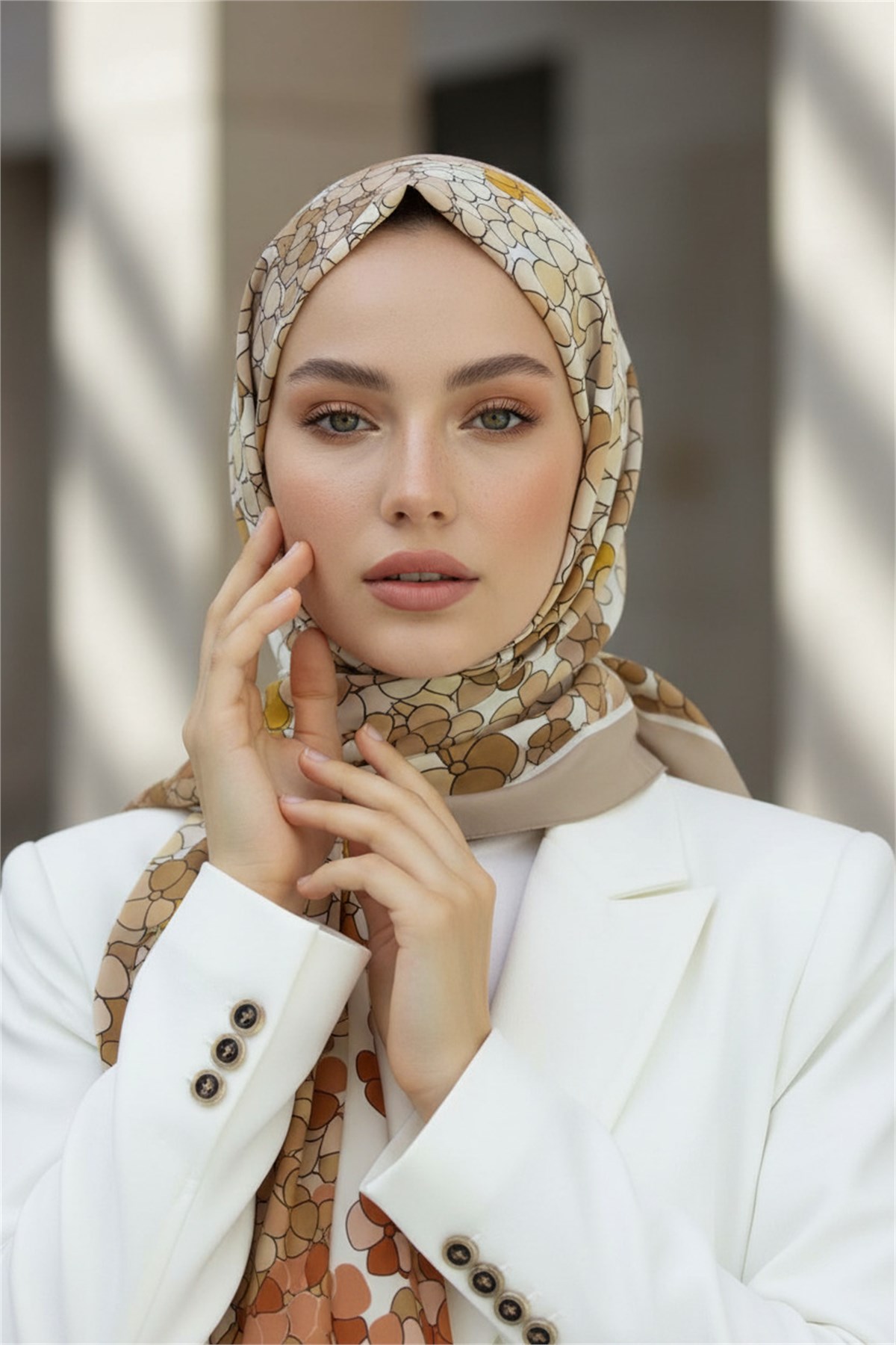 KREP YONCA DESENLİ BEJ RENKLİ 75X195 KIRIŞMAZ ŞAL