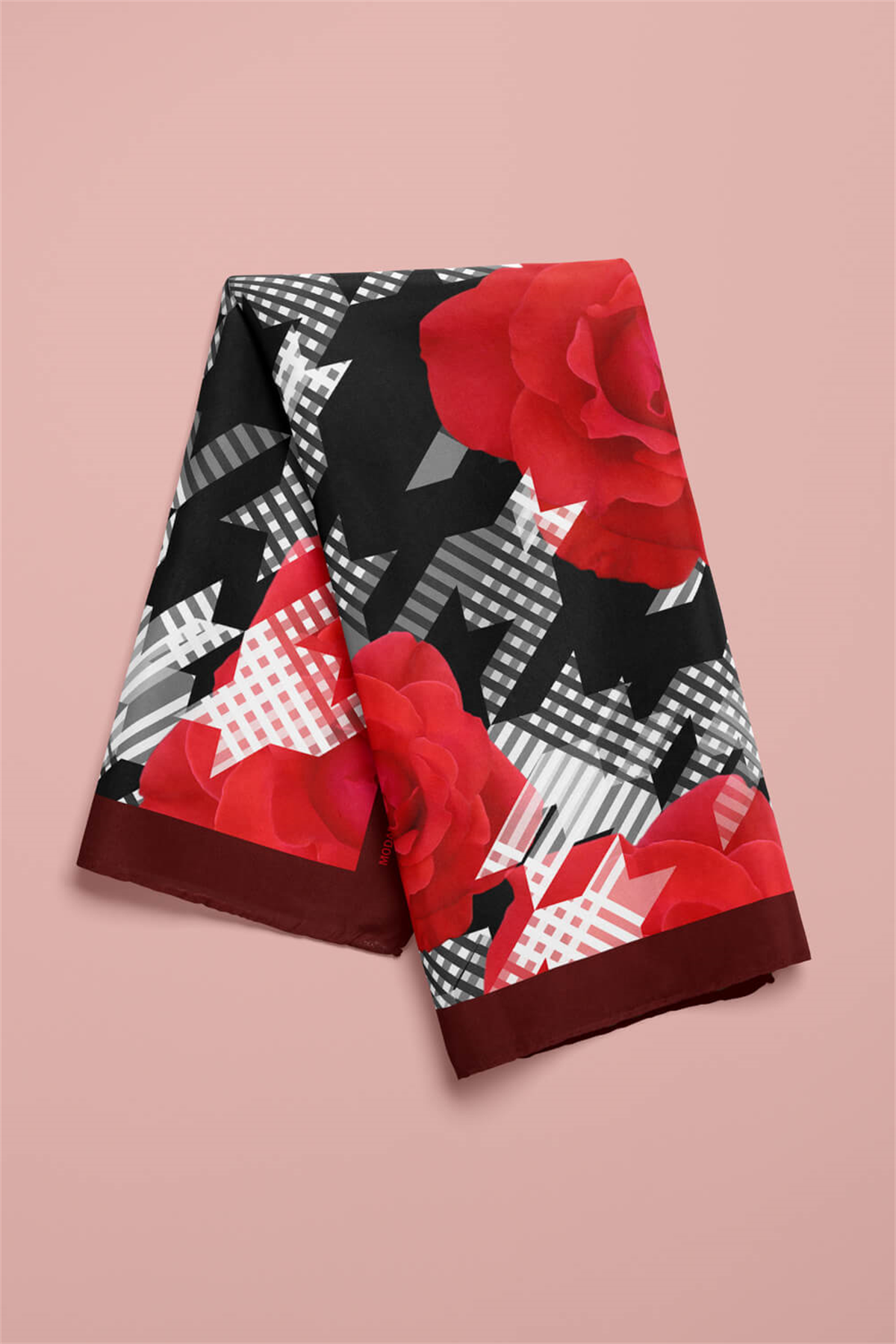V19 Kadın Gül Desenli Bandana 50x50 Kırmızı Siyah Beyaz DG0441-22