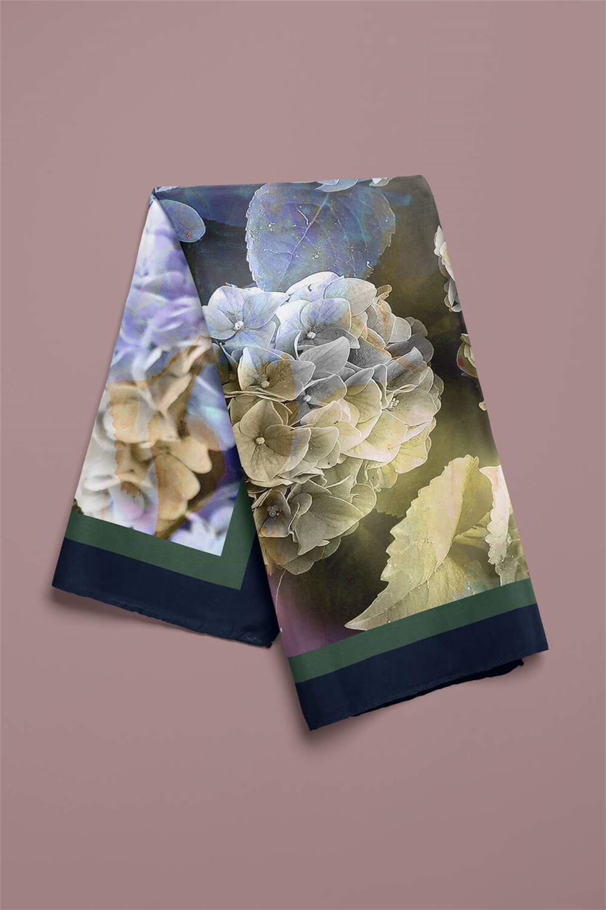 F48 Kadın Çiçek Desenli Bandana 50x50 Gri DG0228-22