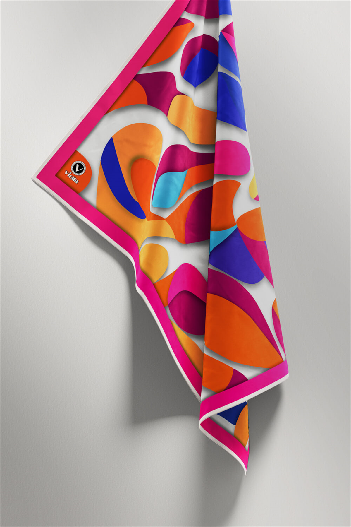 Twill Soyut Geometrik Desenli Fuşya - Turuncu Renkli 90x90 Eşarp (İpek İçermez) Dikim Şekli : El Dikişi