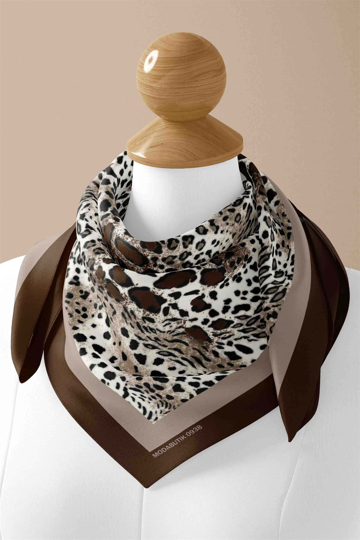 Kadın Kahverengi Koyu Kestane Leopar Desenli 50x50 Bandana - DG0938